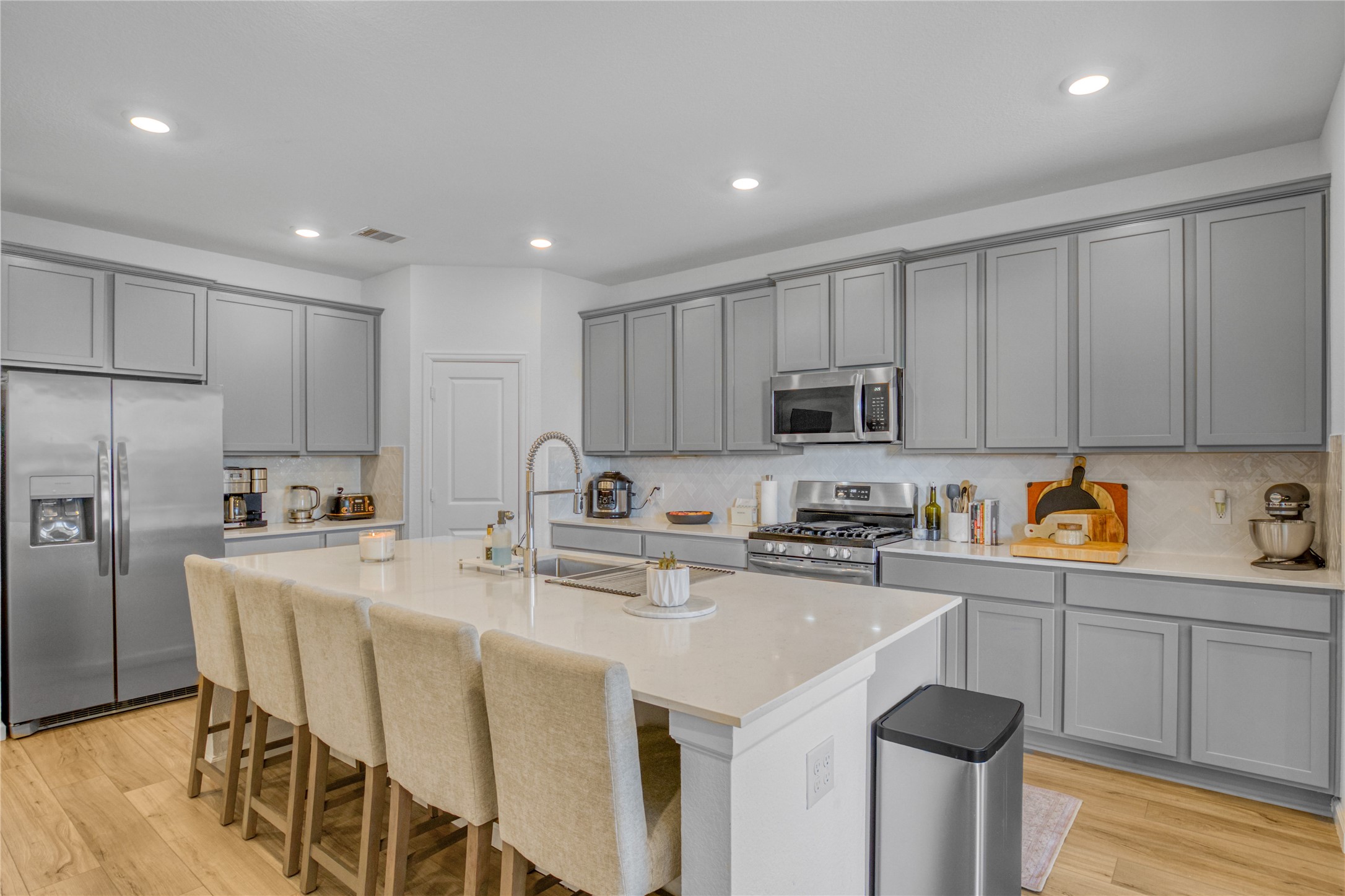 419 Texas Terragon Trace Property Photo 3