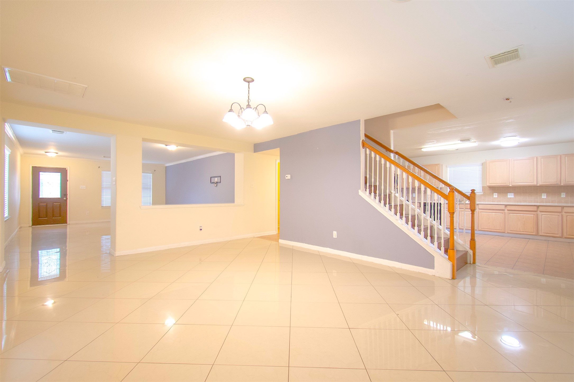 15602 Waumsley Way Property Photo 2