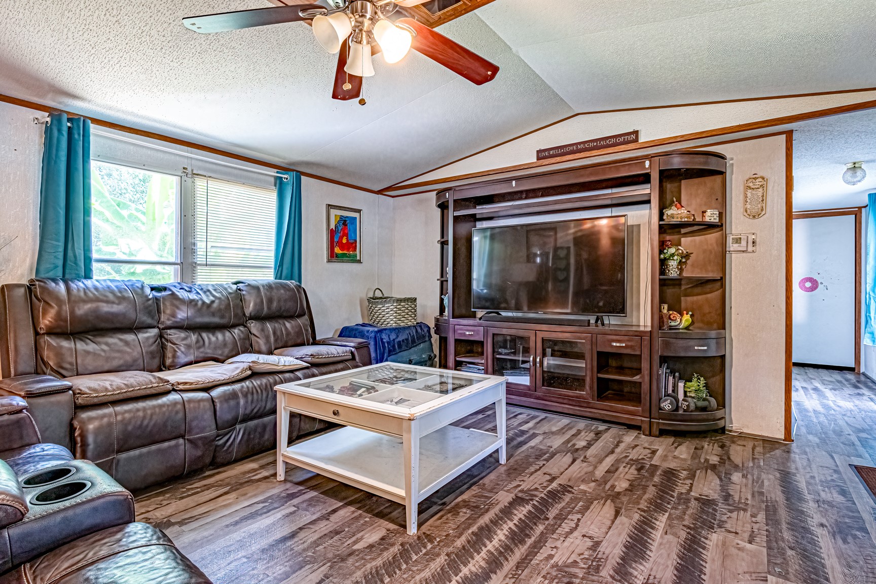 217 Ridgeside Property Photo 1