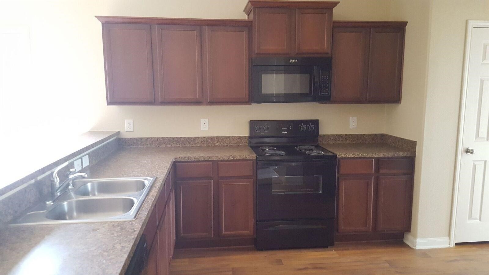 5619 Straight Way Property Photo 10