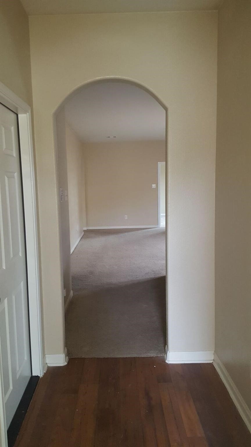 5619 Straight Way Property Photo 12