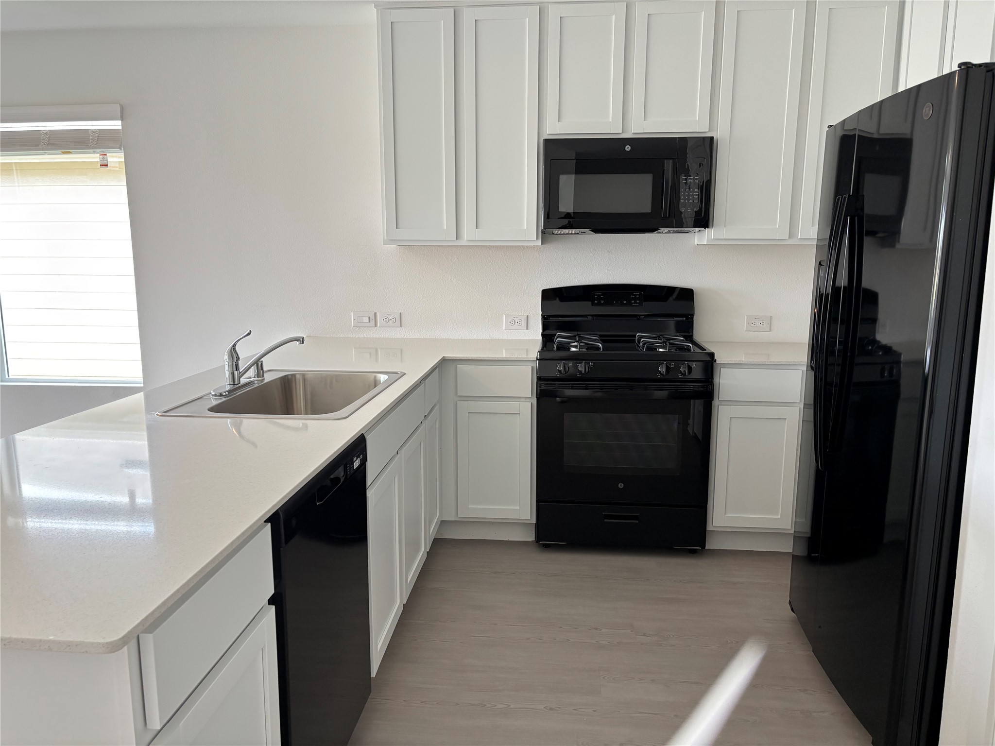 26827 Scarlet Willow Drive Property Photo 20