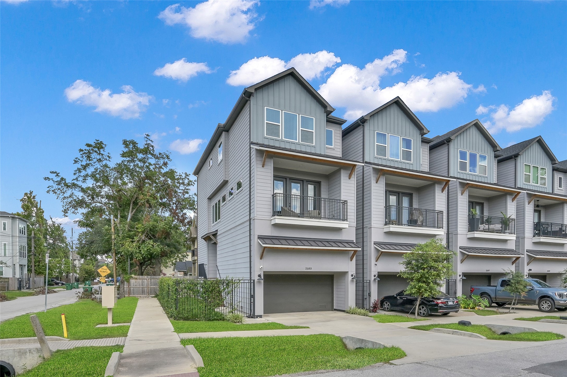 2103 Bevis Street Property Photo 2