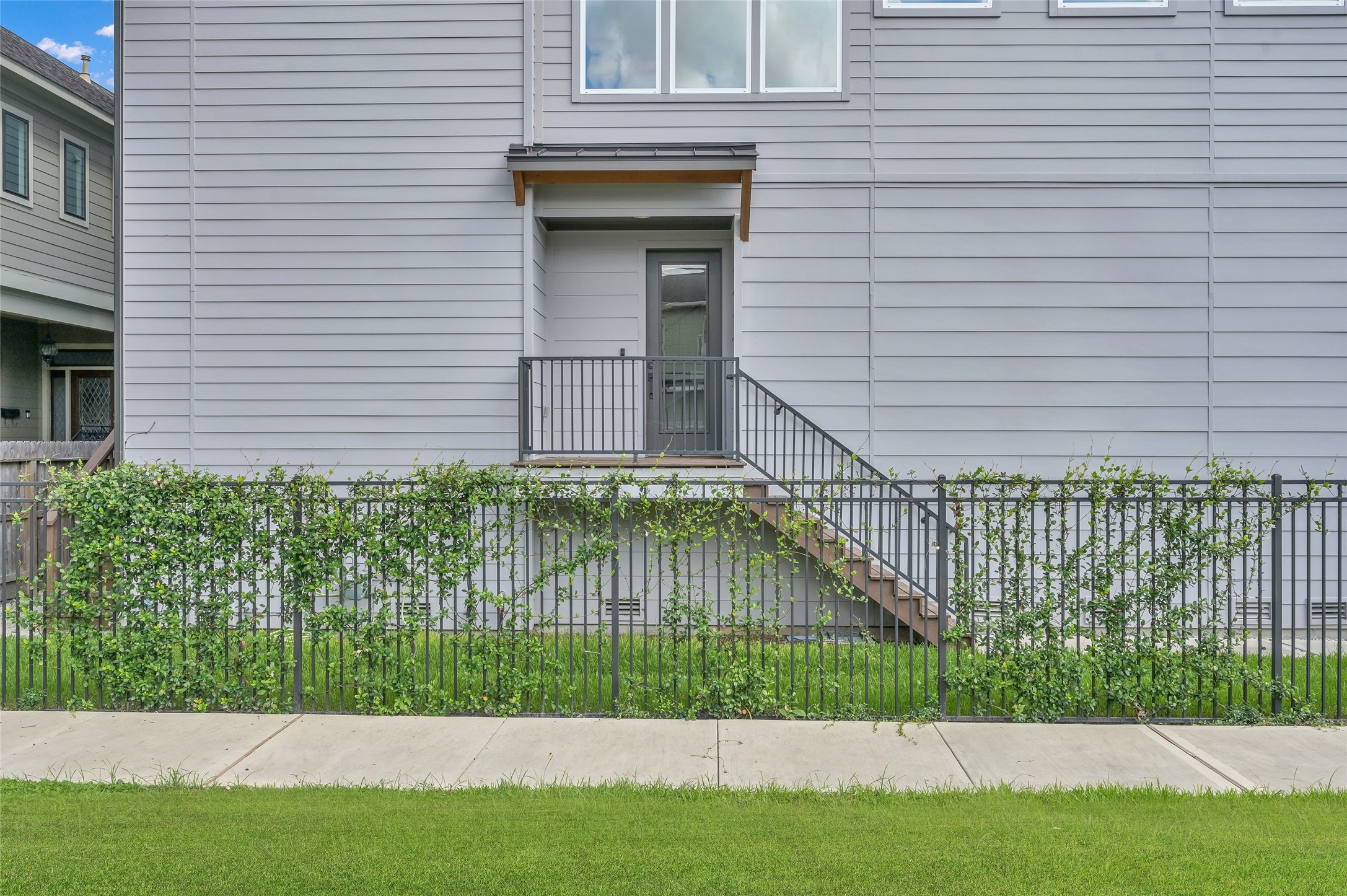 2103 Bevis Street Property Photo 5