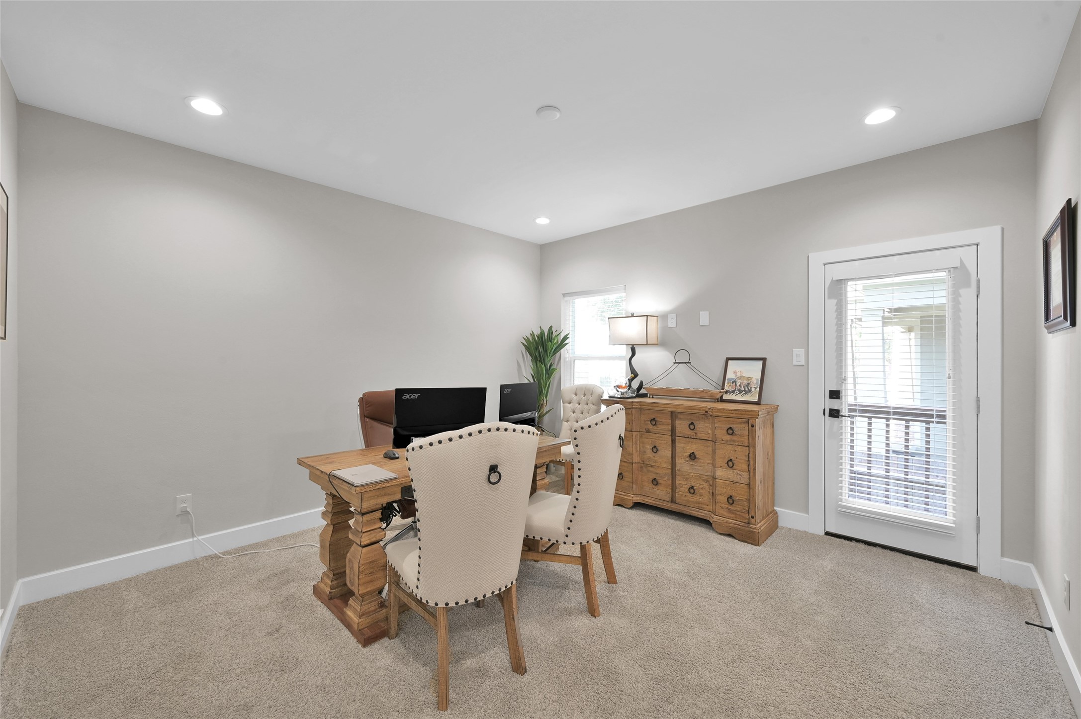 2103 Bevis Street Property Photo 7
