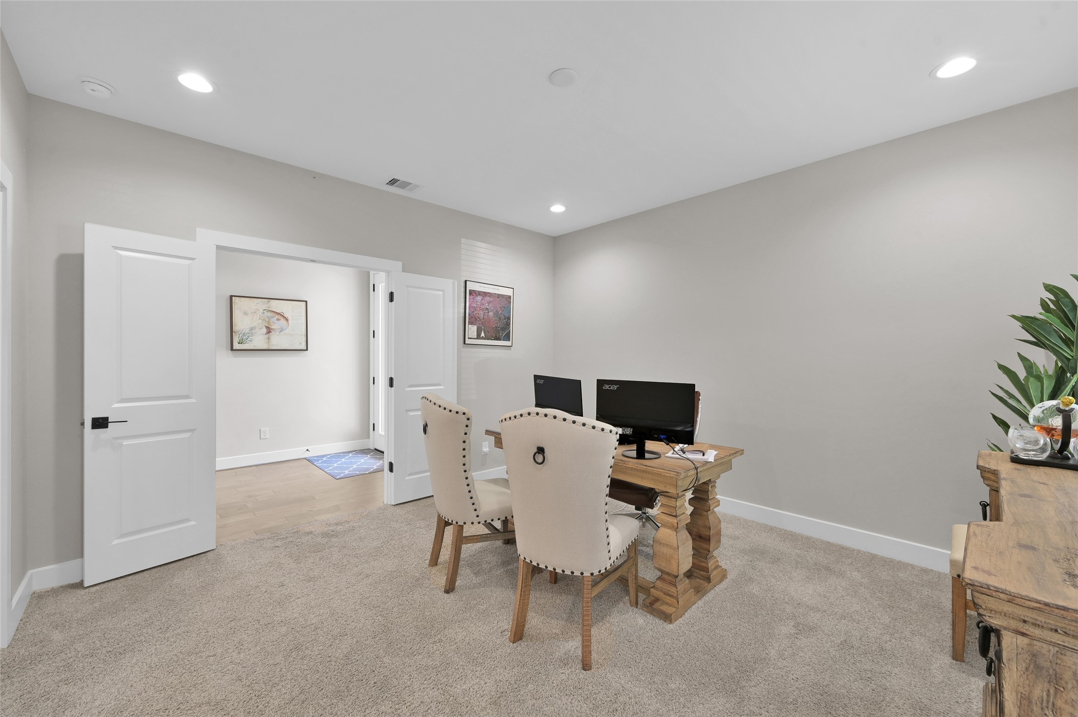 2103 Bevis Street Property Photo 9