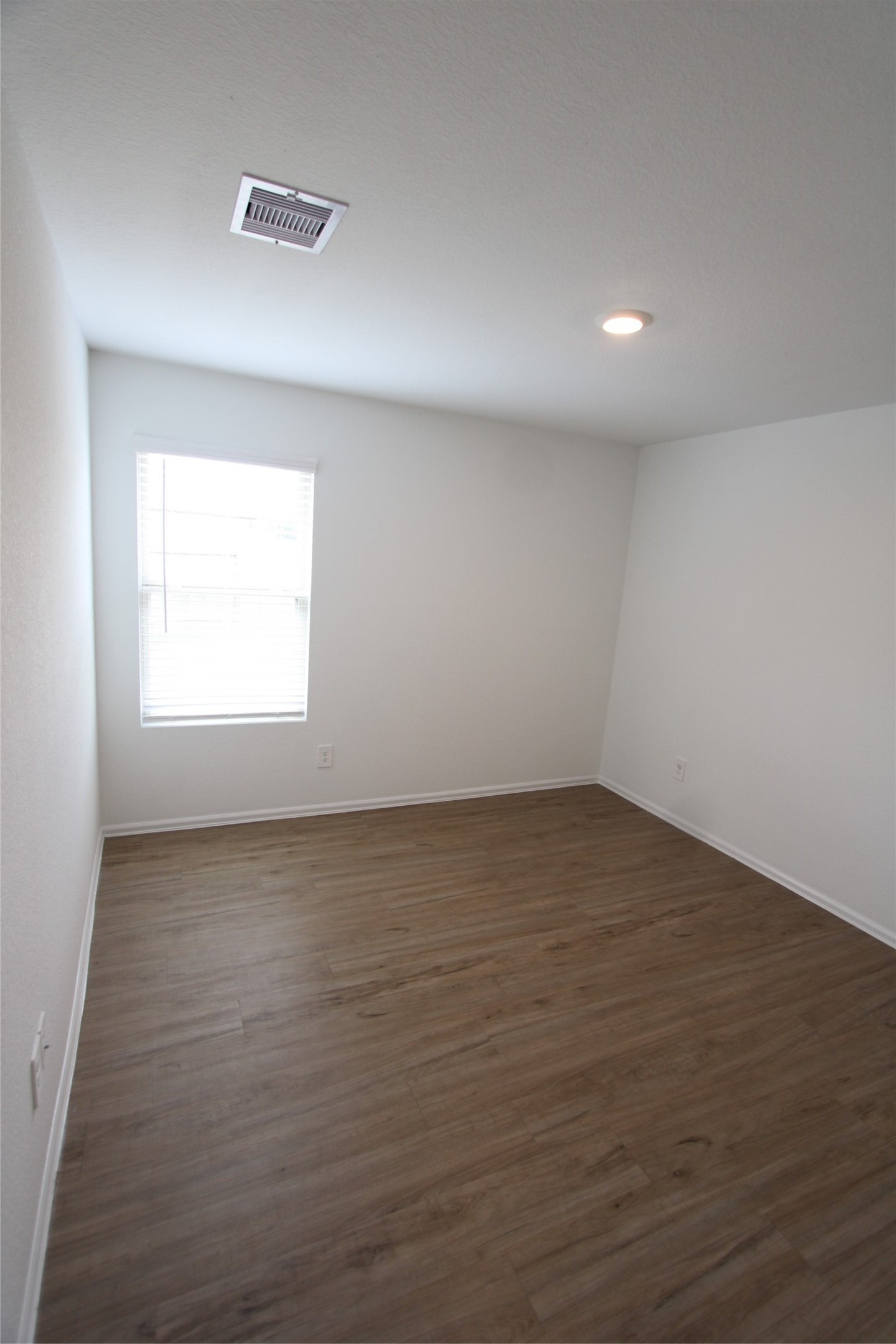 18527 Gold Hollow Court Property Photo 16