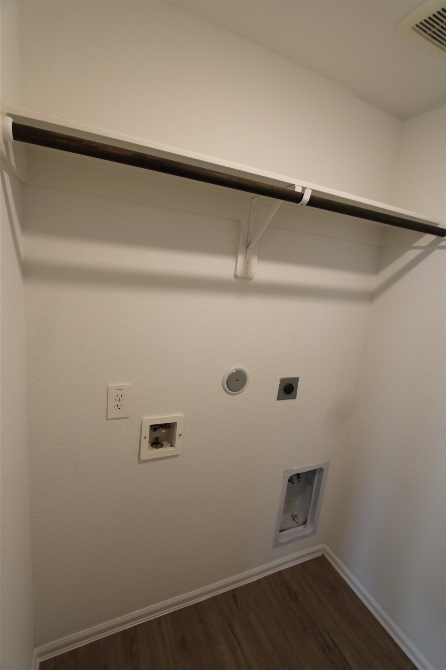 18527 Gold Hollow Court Property Photo 22
