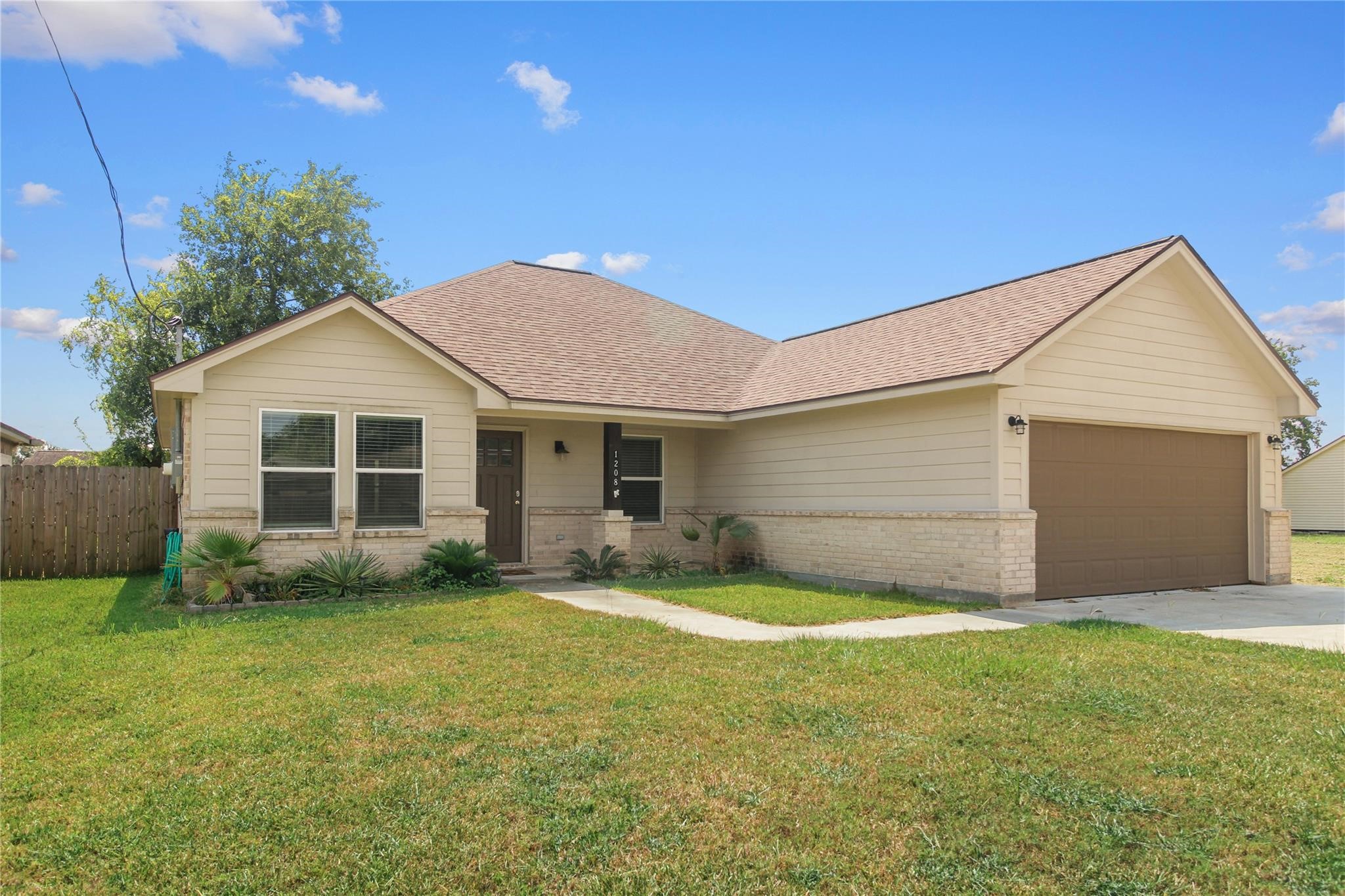 1208 Henderson Road Property Photo 1