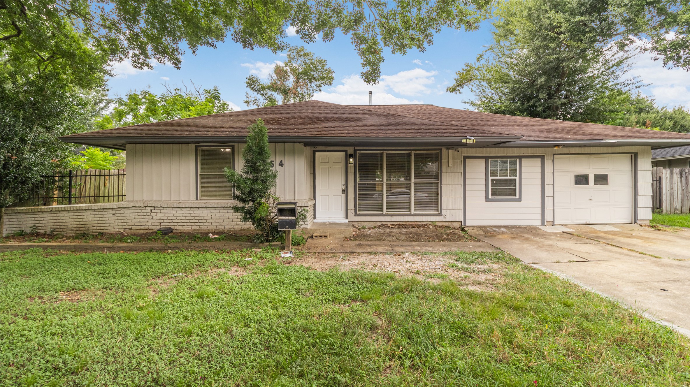 5454 Cherry Creek Drive Property Photo 1