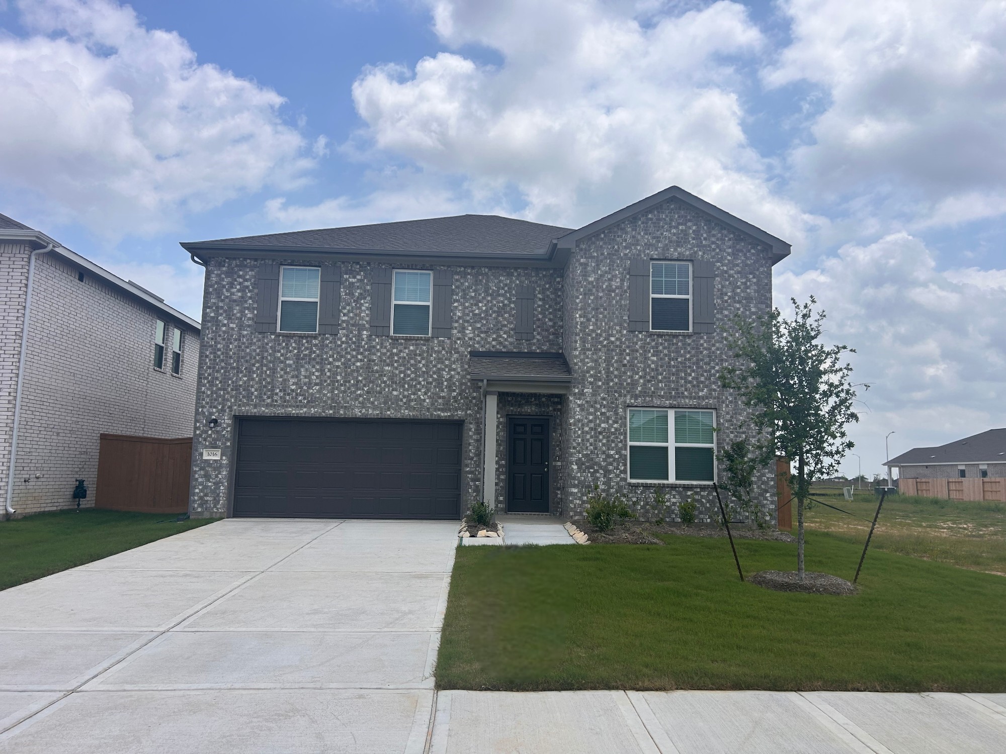 1016 Daybreak Drive Property Photo 1