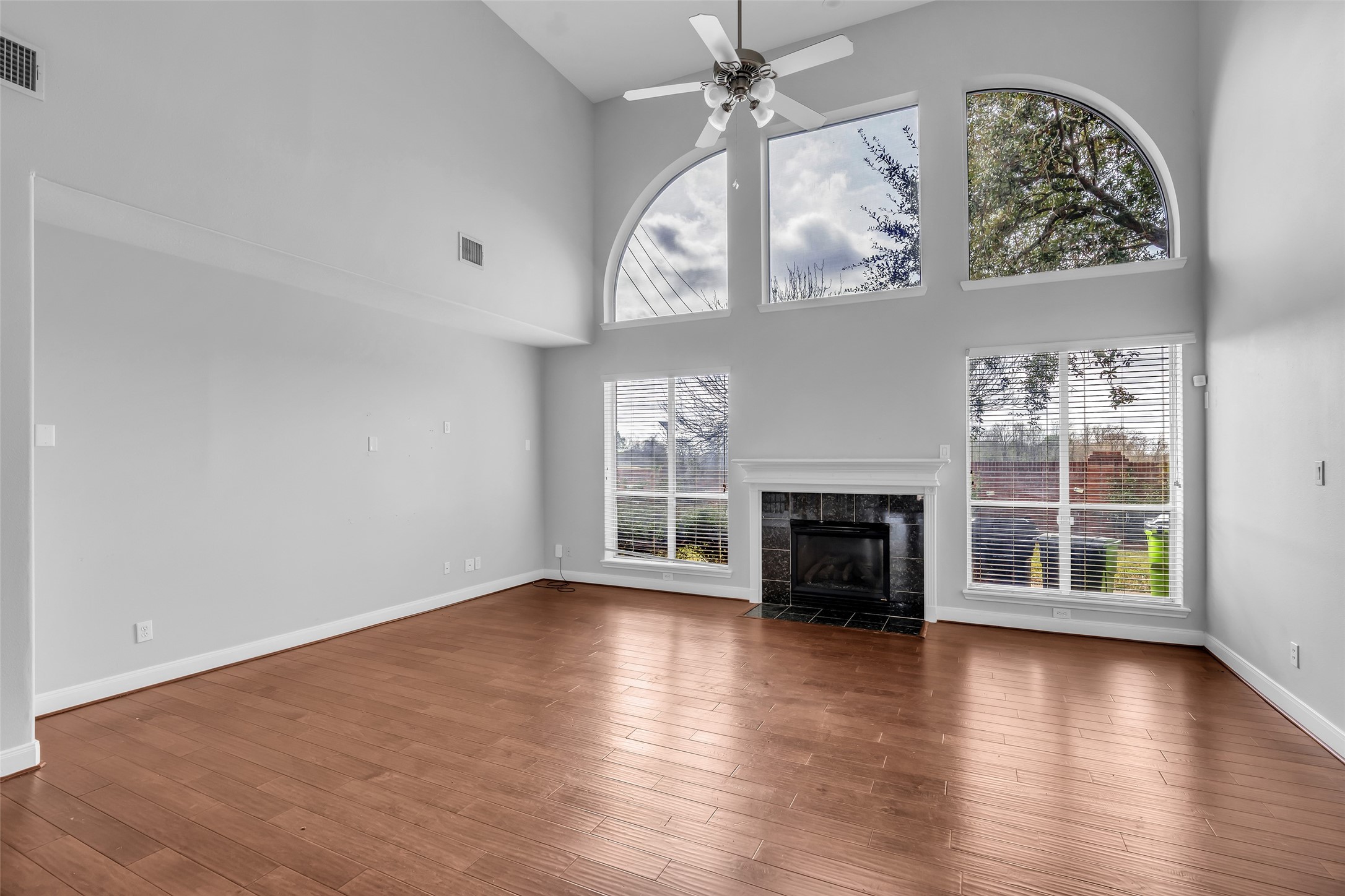 3631 Shady Bay Lane Property Photo 5