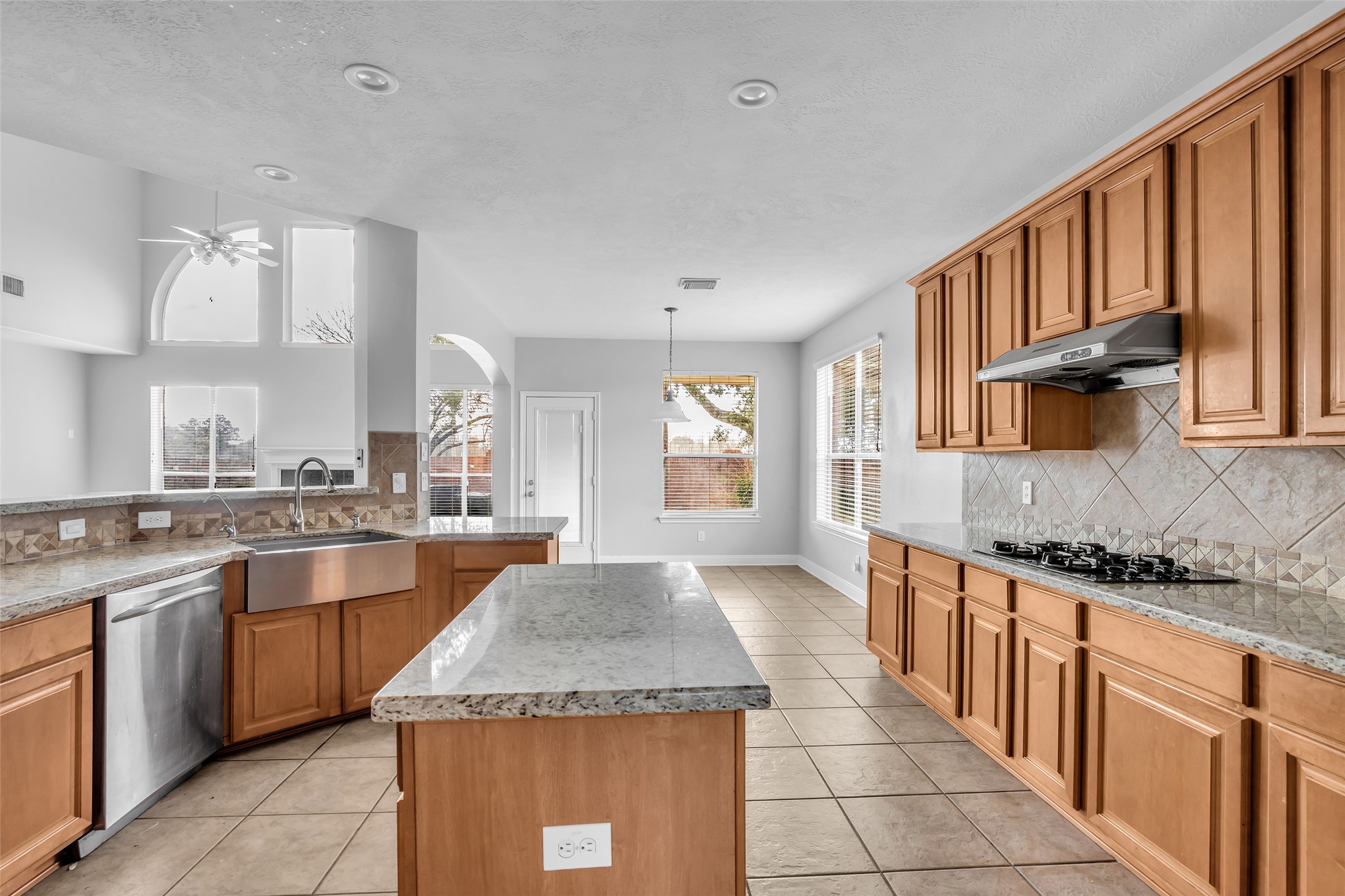 3631 Shady Bay Lane Property Photo 12