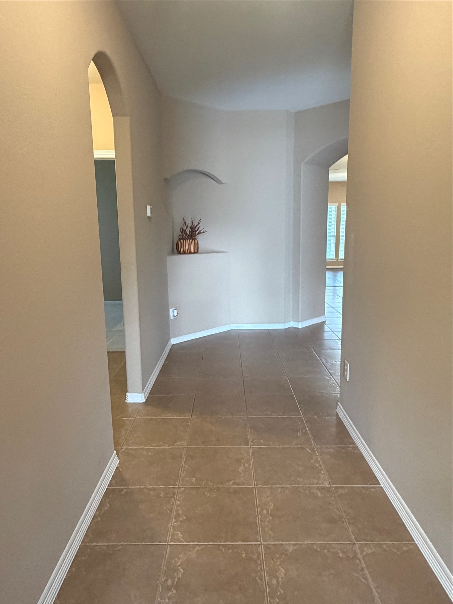 1092 Shadow Glenn Drive Property Photo 2