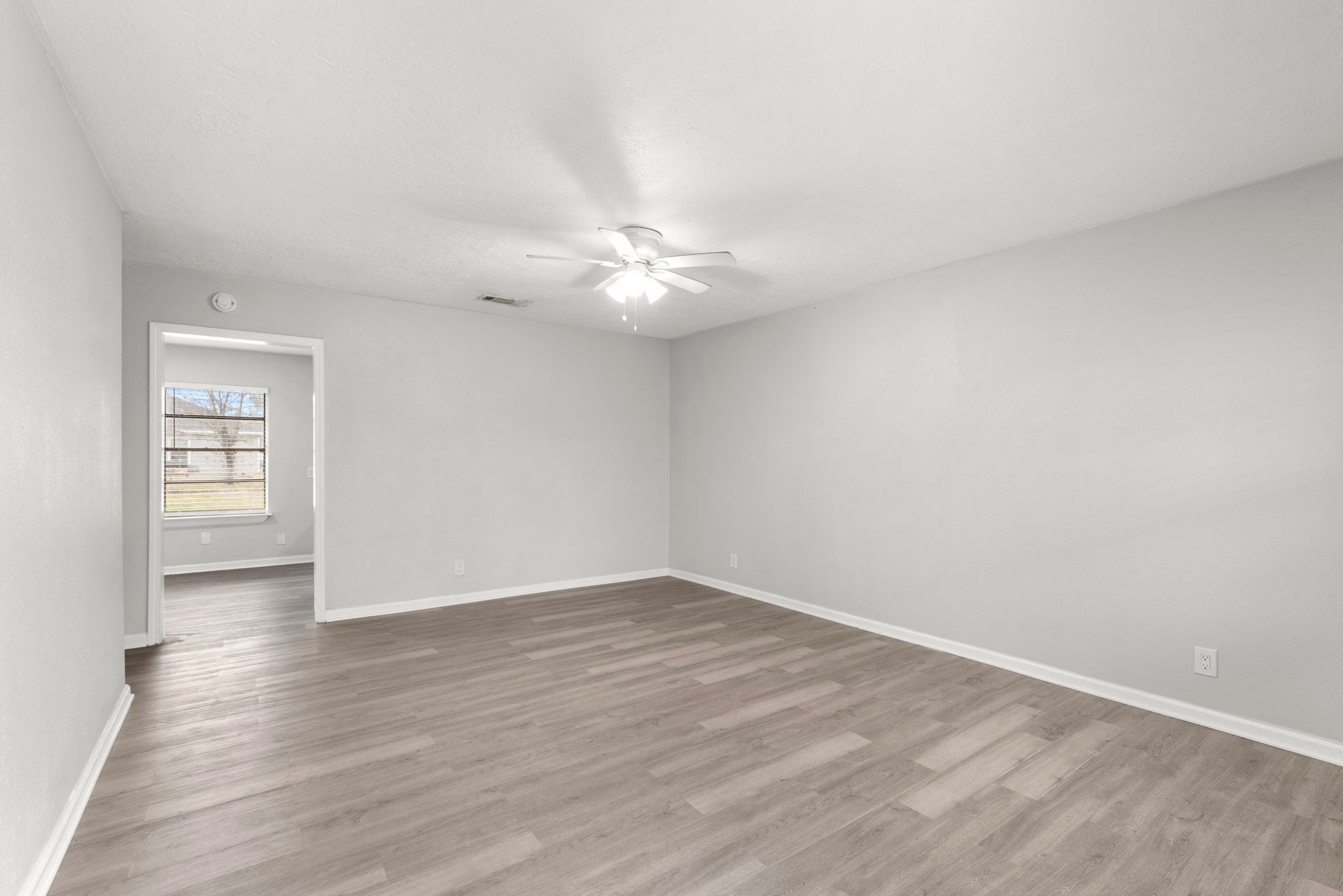 7938 Snowden Street Property Photo 5