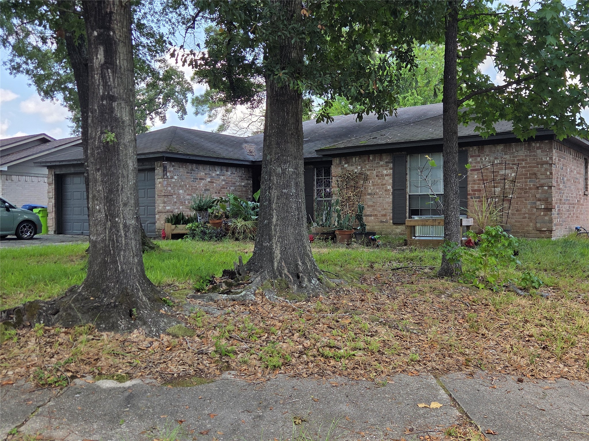 7010 Wyoma Trail Property Photo 12