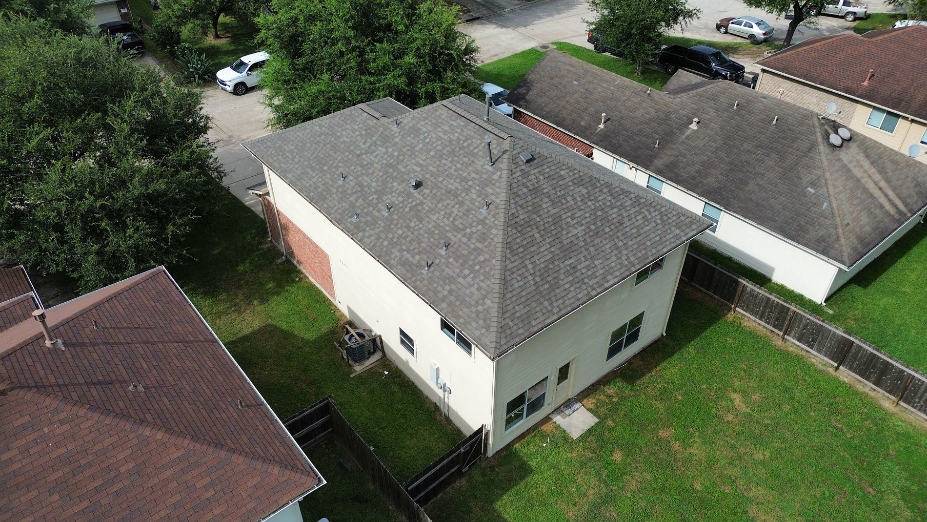 13138 Cherryglade Court Property Photo 5