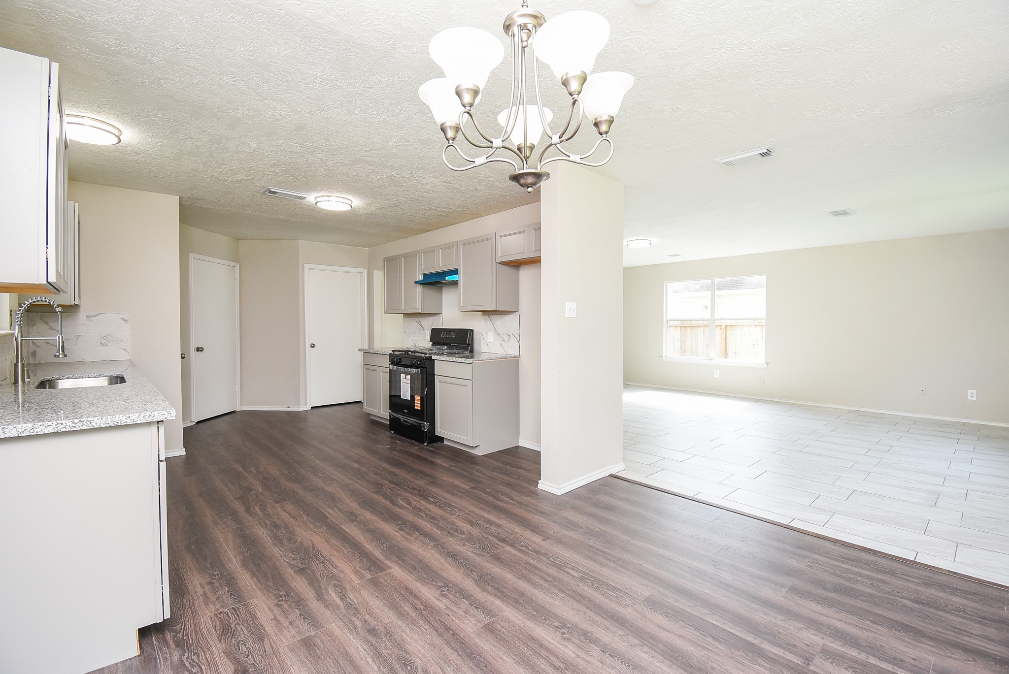 13138 Cherryglade Court Property Photo 11