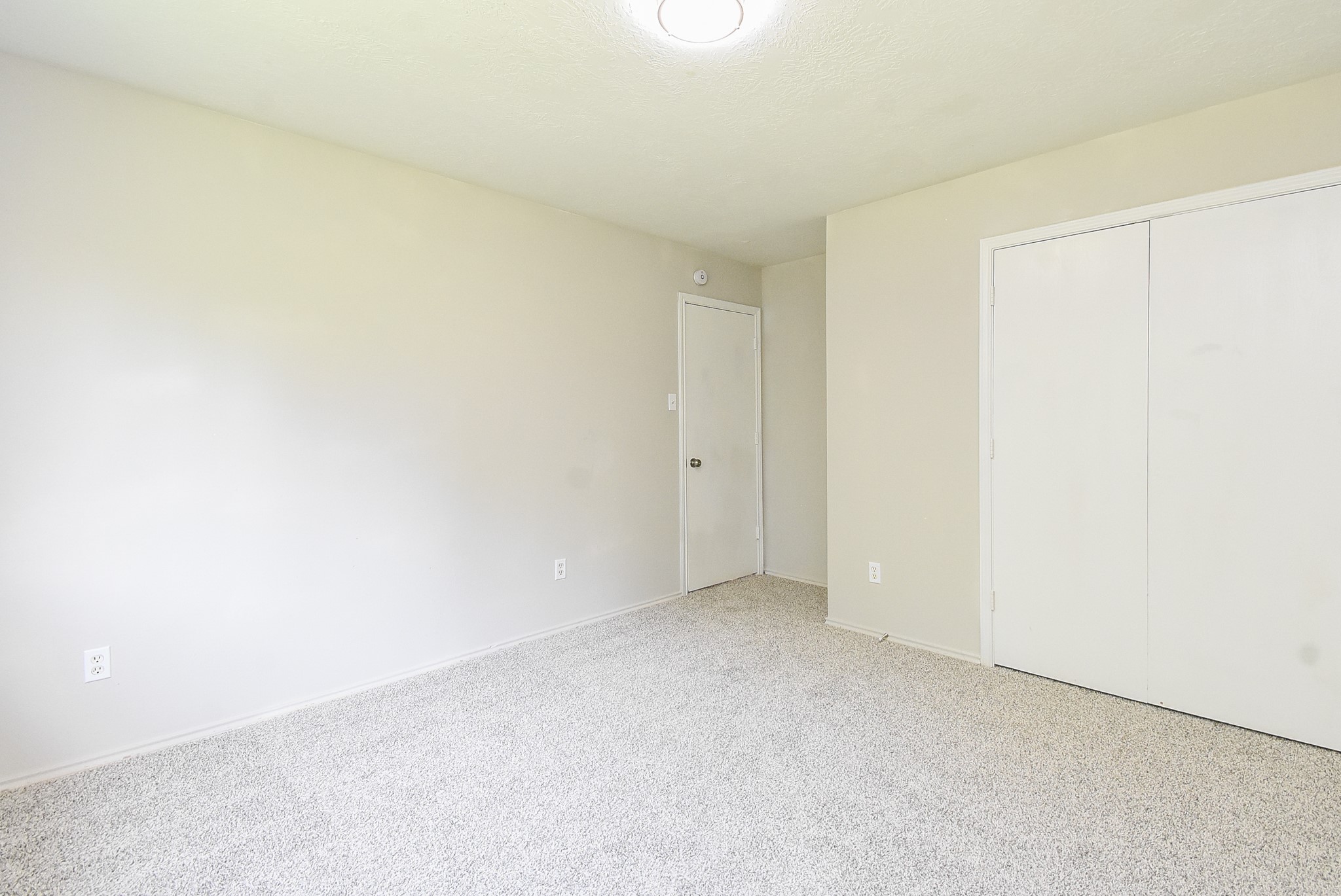 13138 Cherryglade Court Property Photo 27