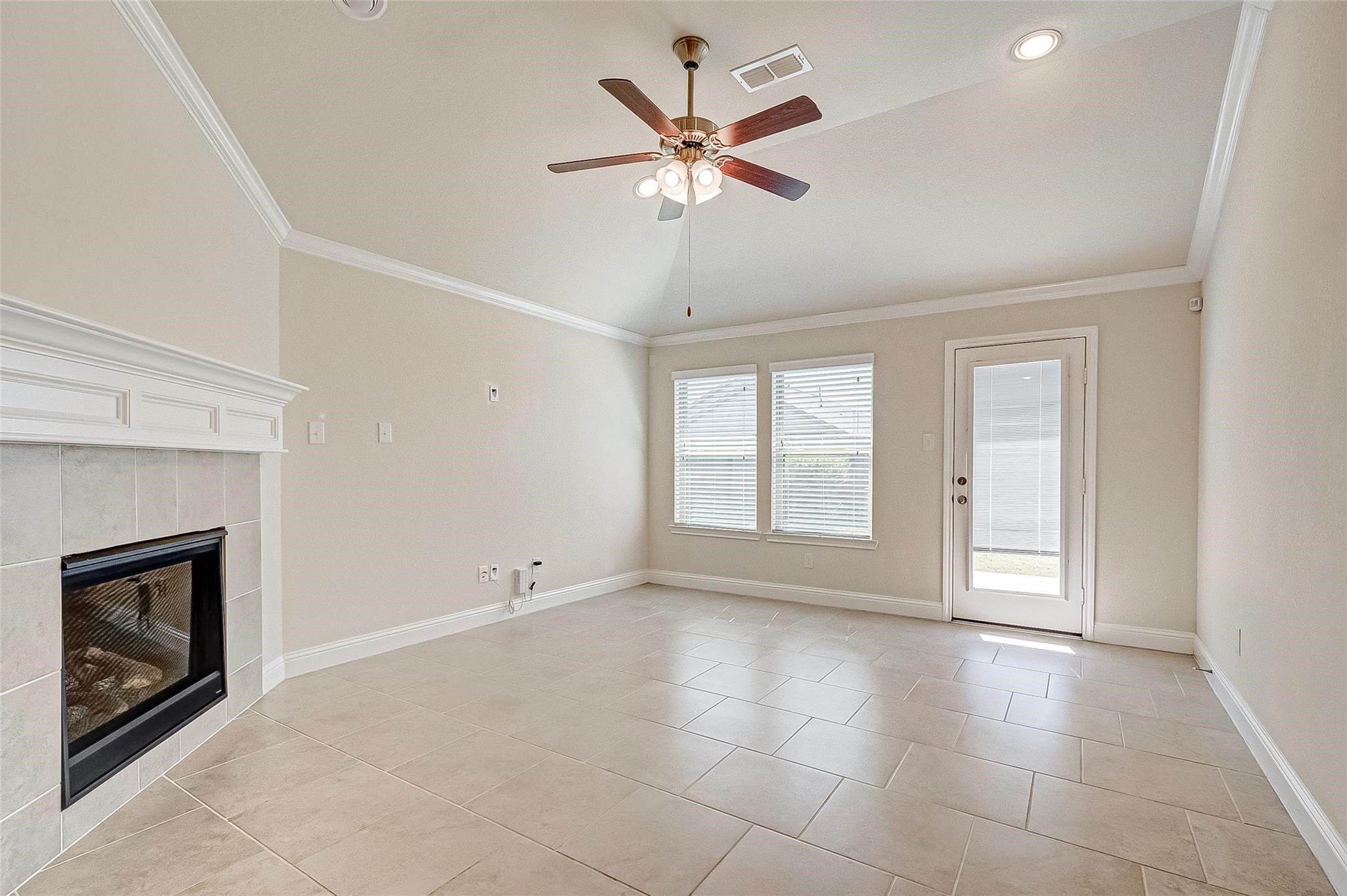 9610 Stratton Ridge Drive Property Photo 9
