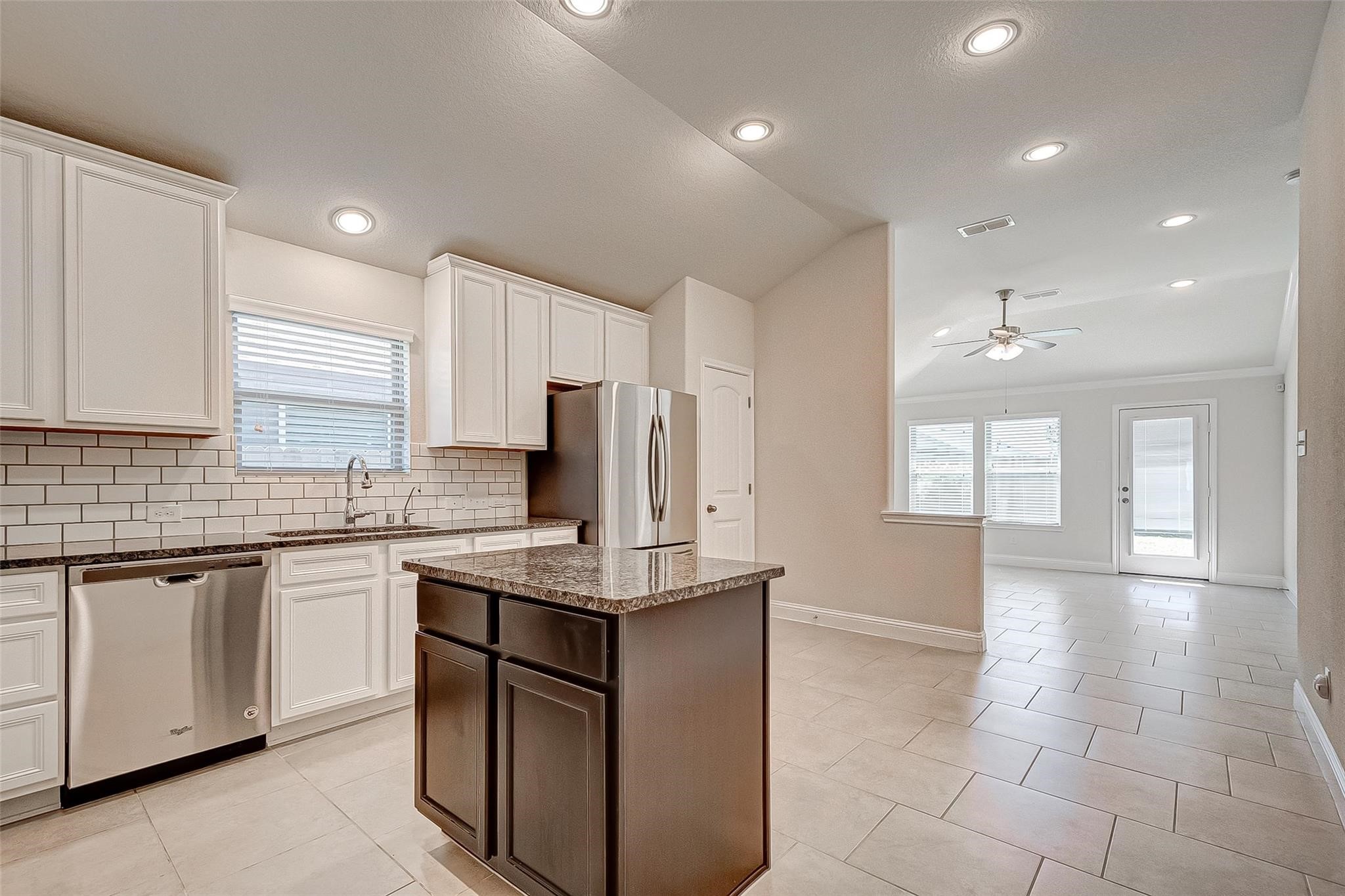 9610 Stratton Ridge Drive Property Photo 12