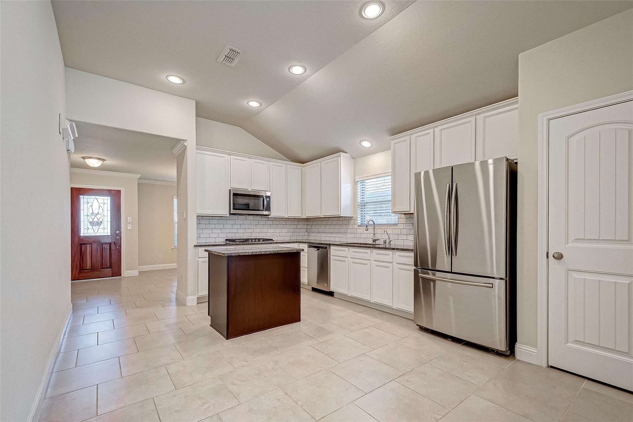 9610 Stratton Ridge Drive Property Photo 13