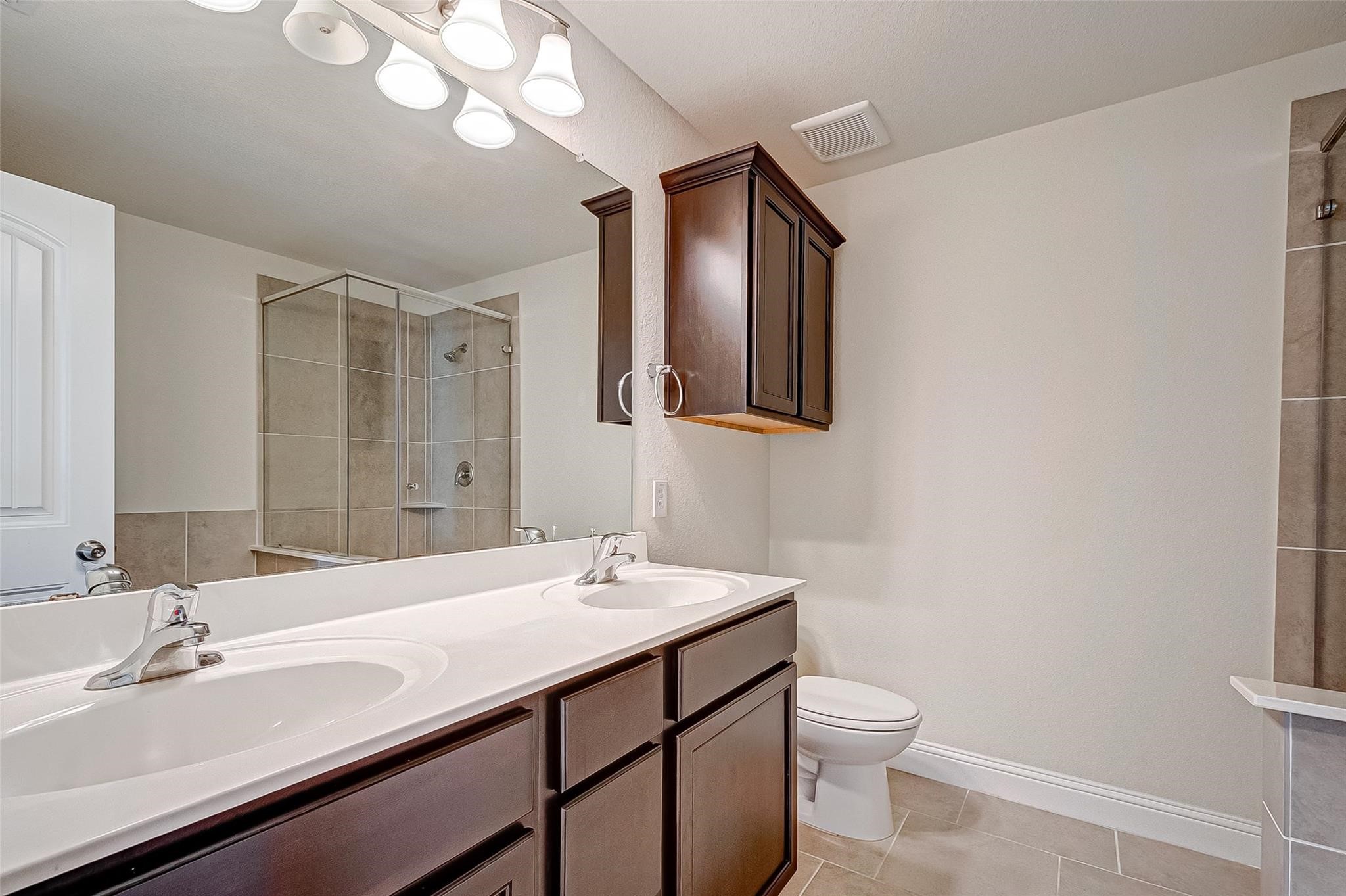 9610 Stratton Ridge Drive Property Photo 20