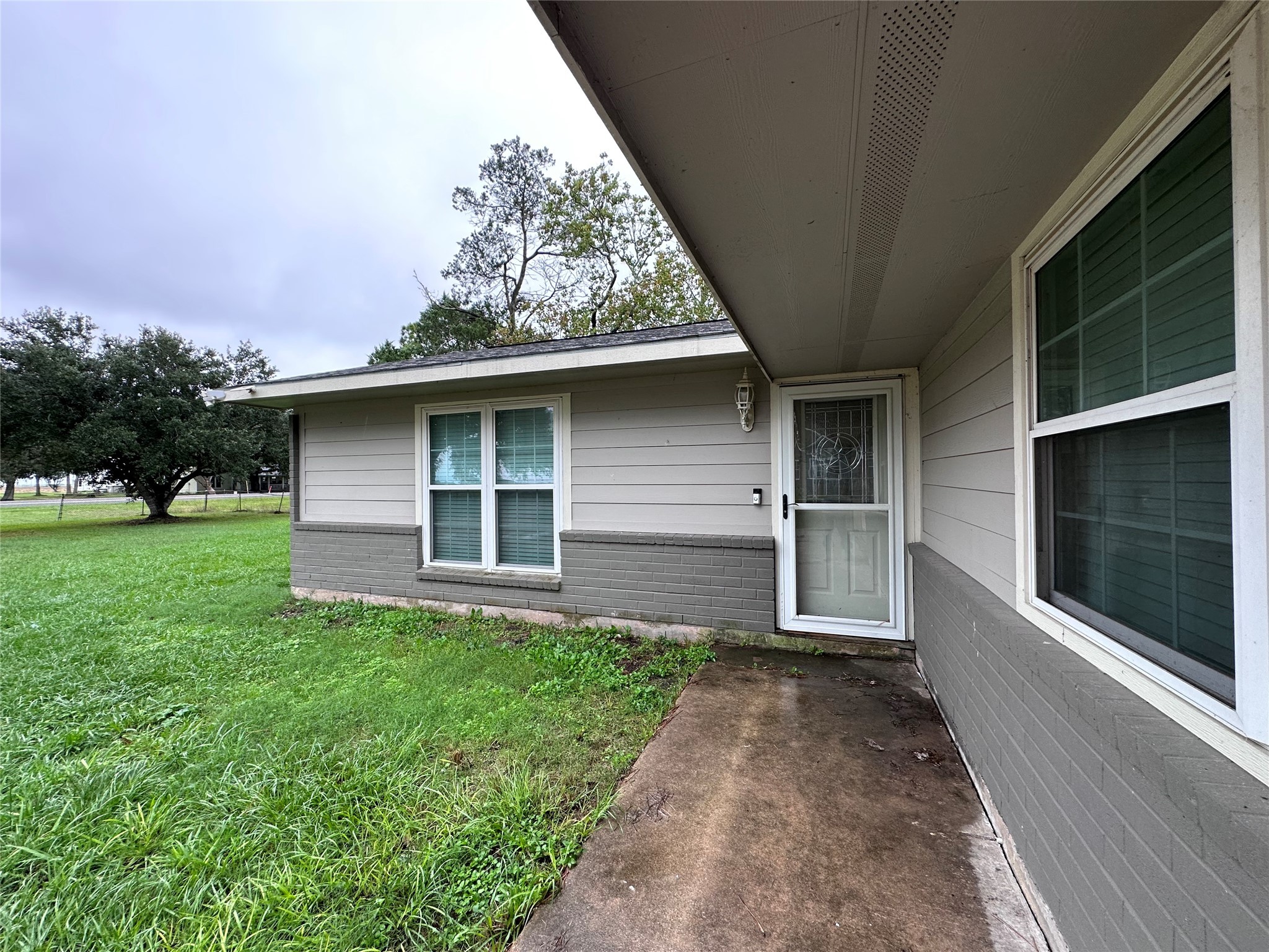11024 S Hwy 71 Property Photo 2