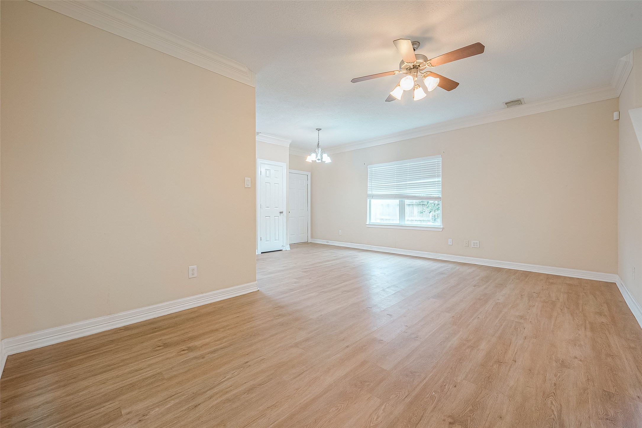 10355 Panther Point Drive Property Photo 13