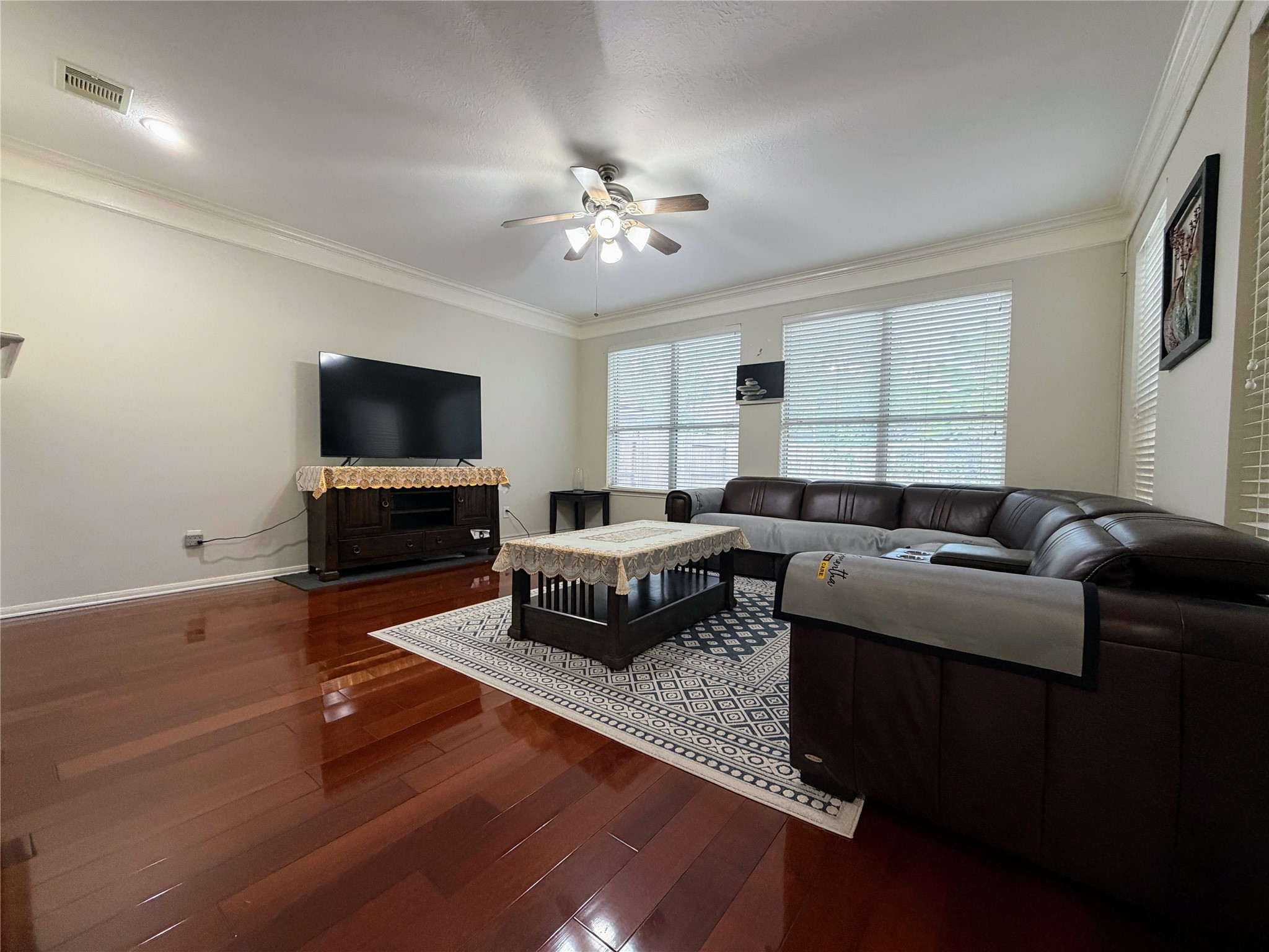 2819 Town Gate Court Property Photo 8