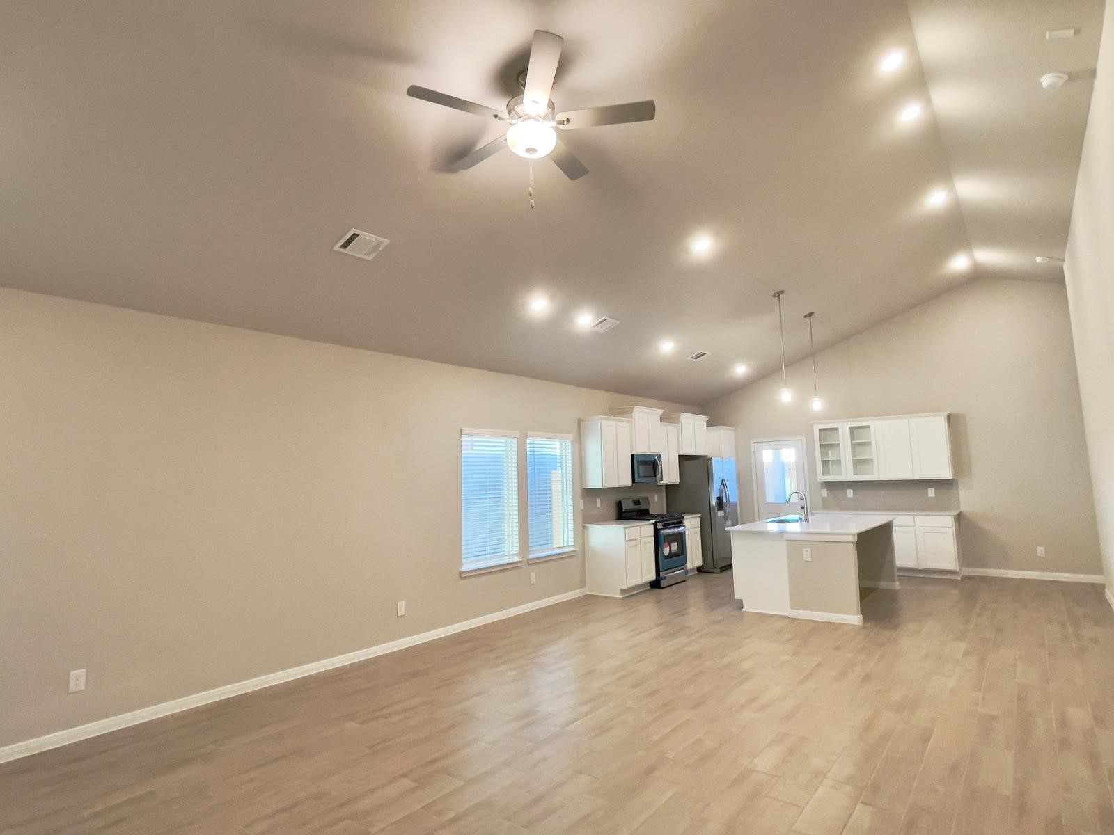 8042 Cypress Bonsai Drive Property Photo 5