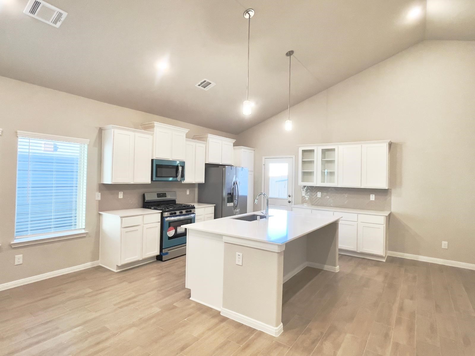 8042 Cypress Bonsai Drive Property Photo 7