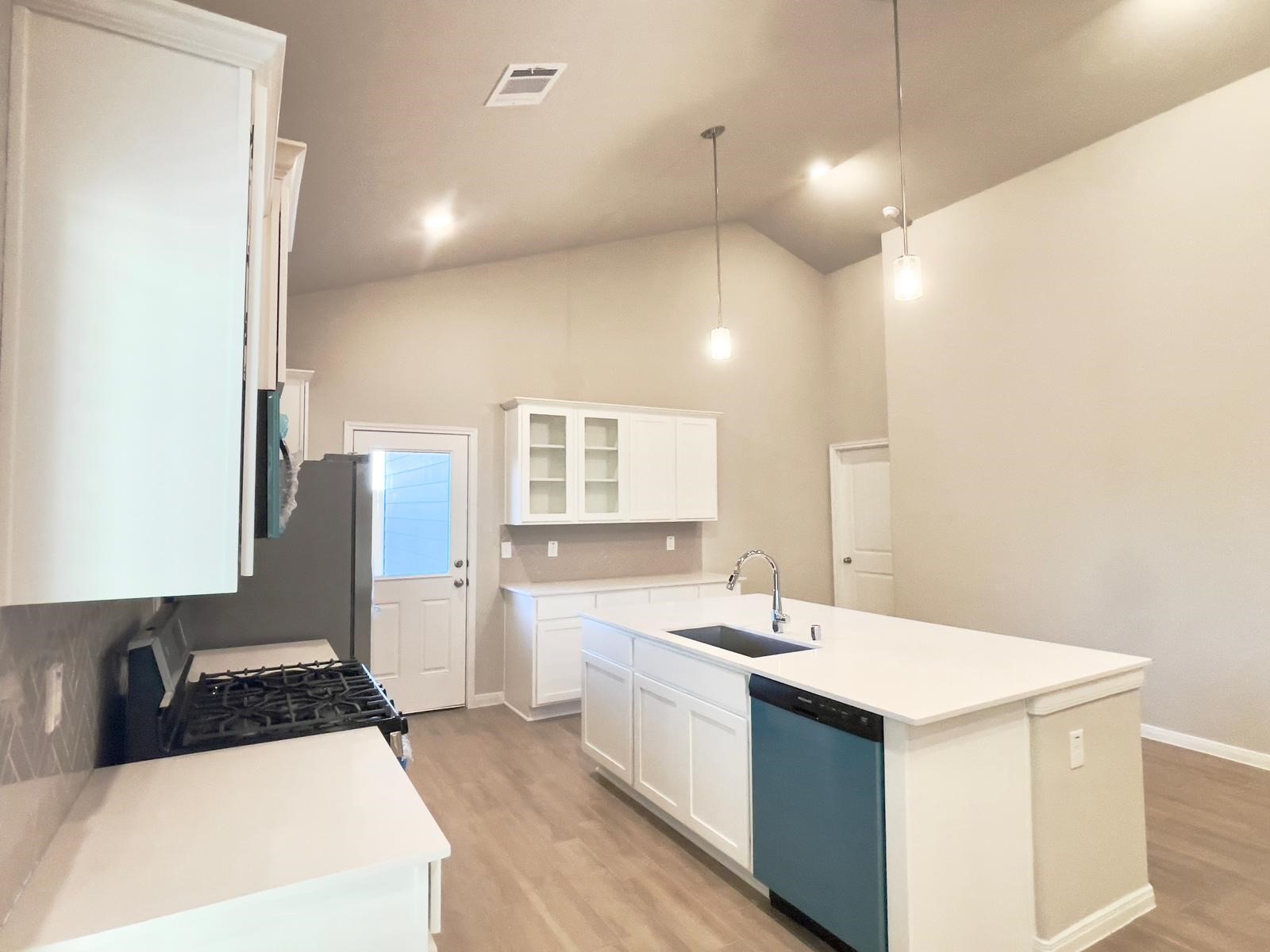 8042 Cypress Bonsai Drive Property Photo 8