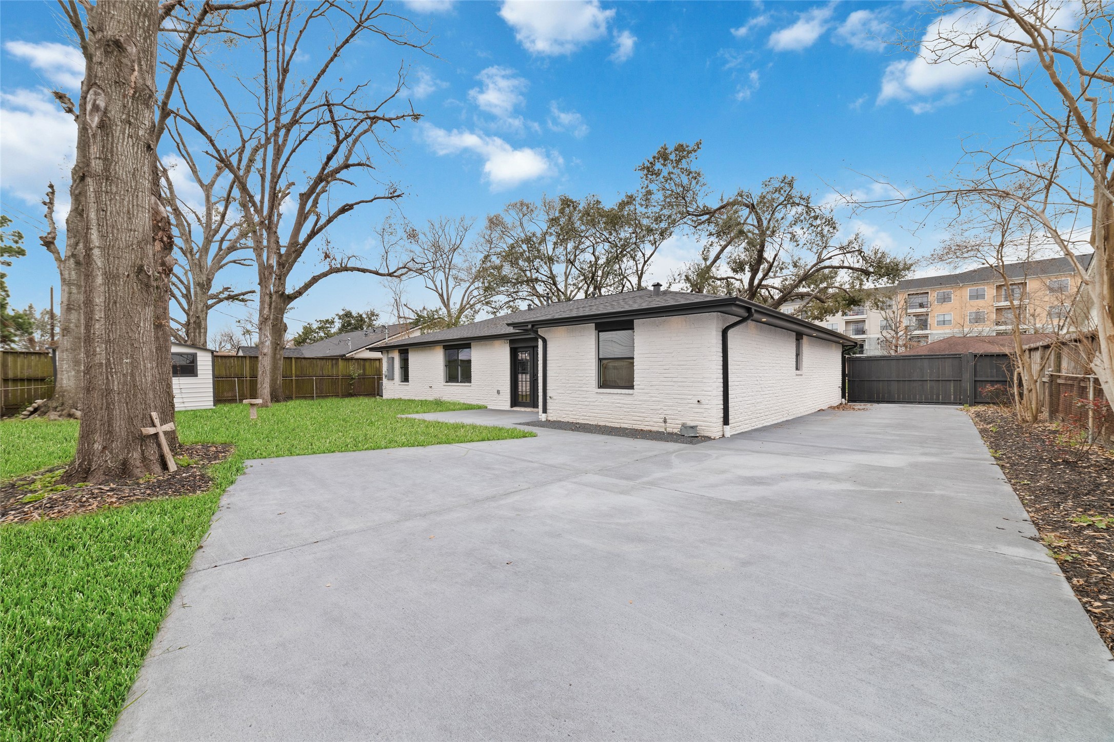 1830 Locksford Street Property Photo 30