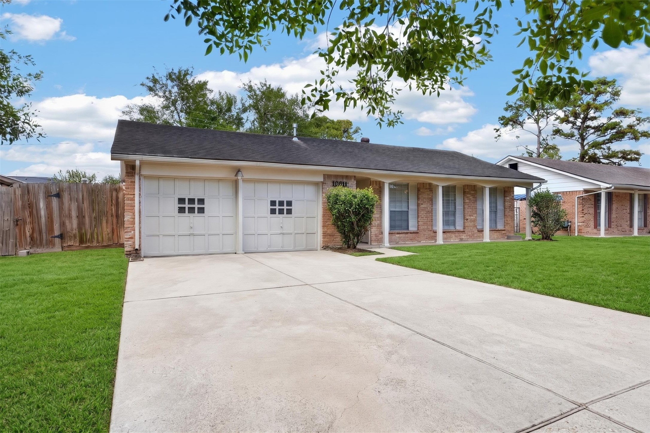 10911 Sageleaf Lane Property Photo 4