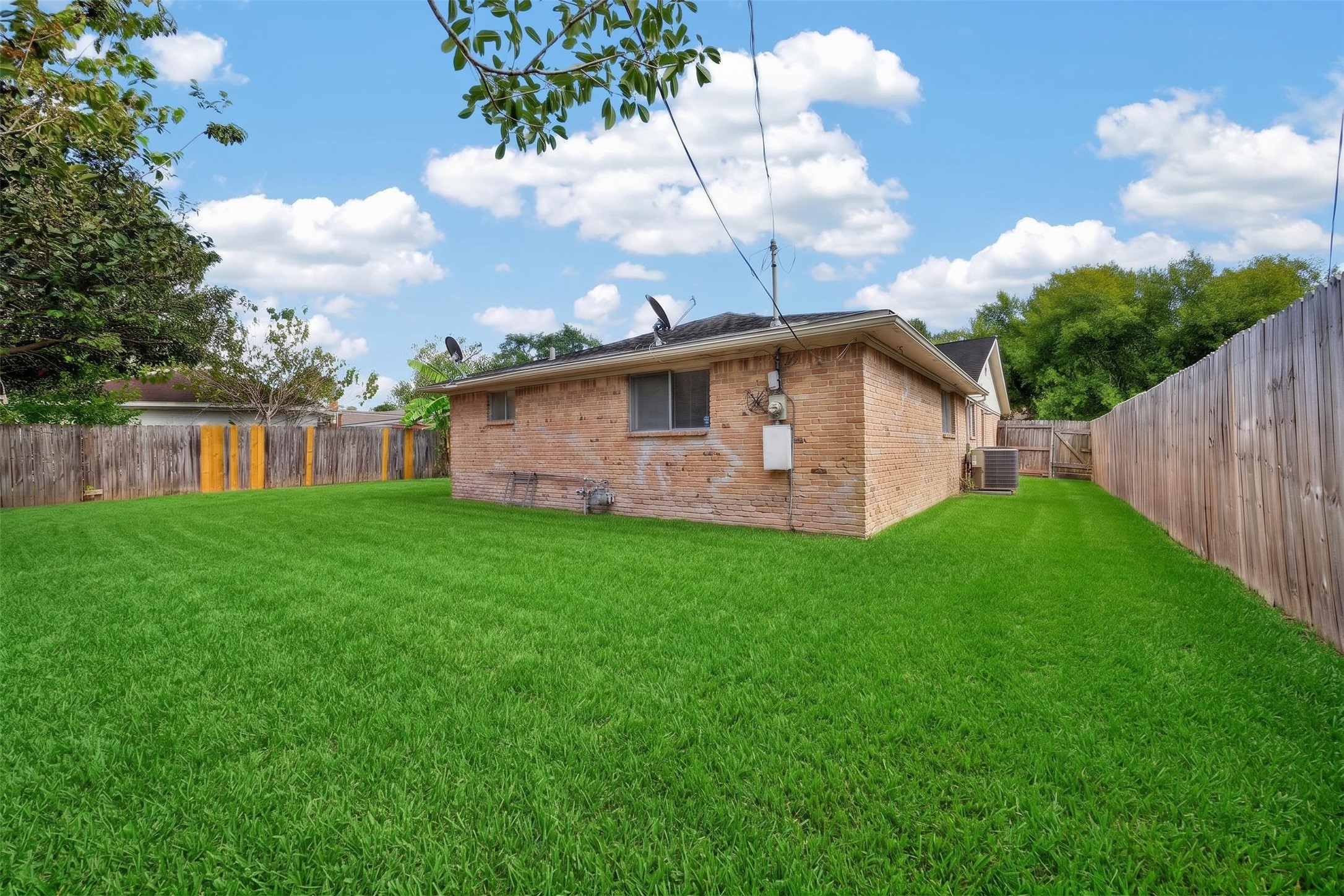10911 Sageleaf Lane Property Photo 41