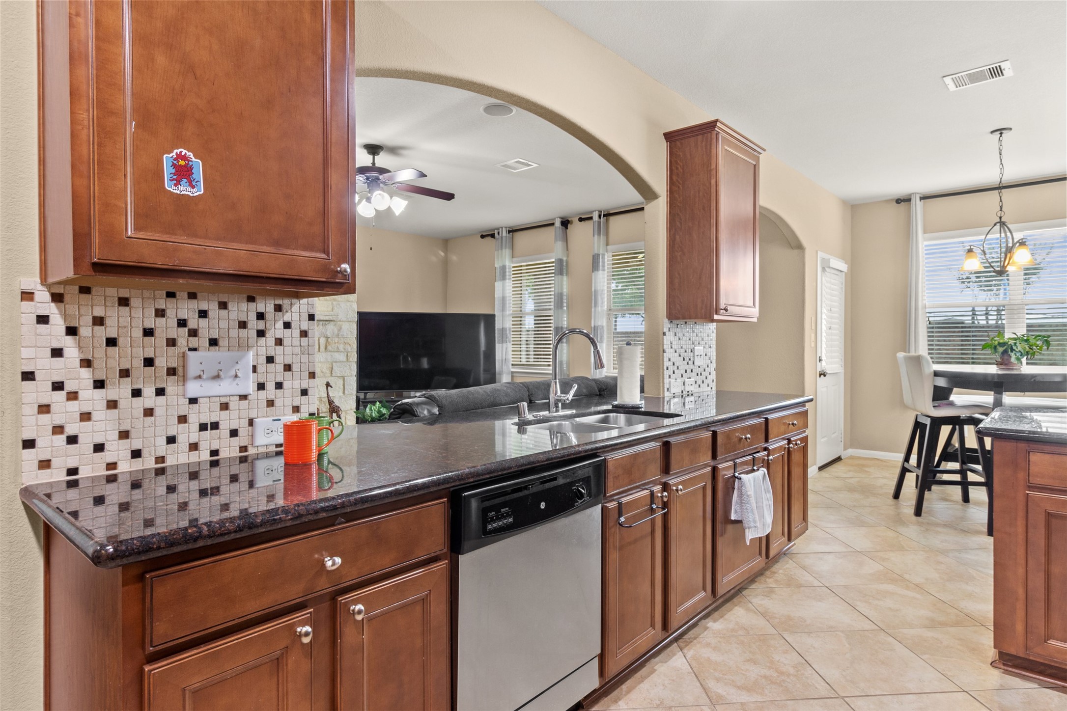 6102 Wickshire Drive Property Photo 13
