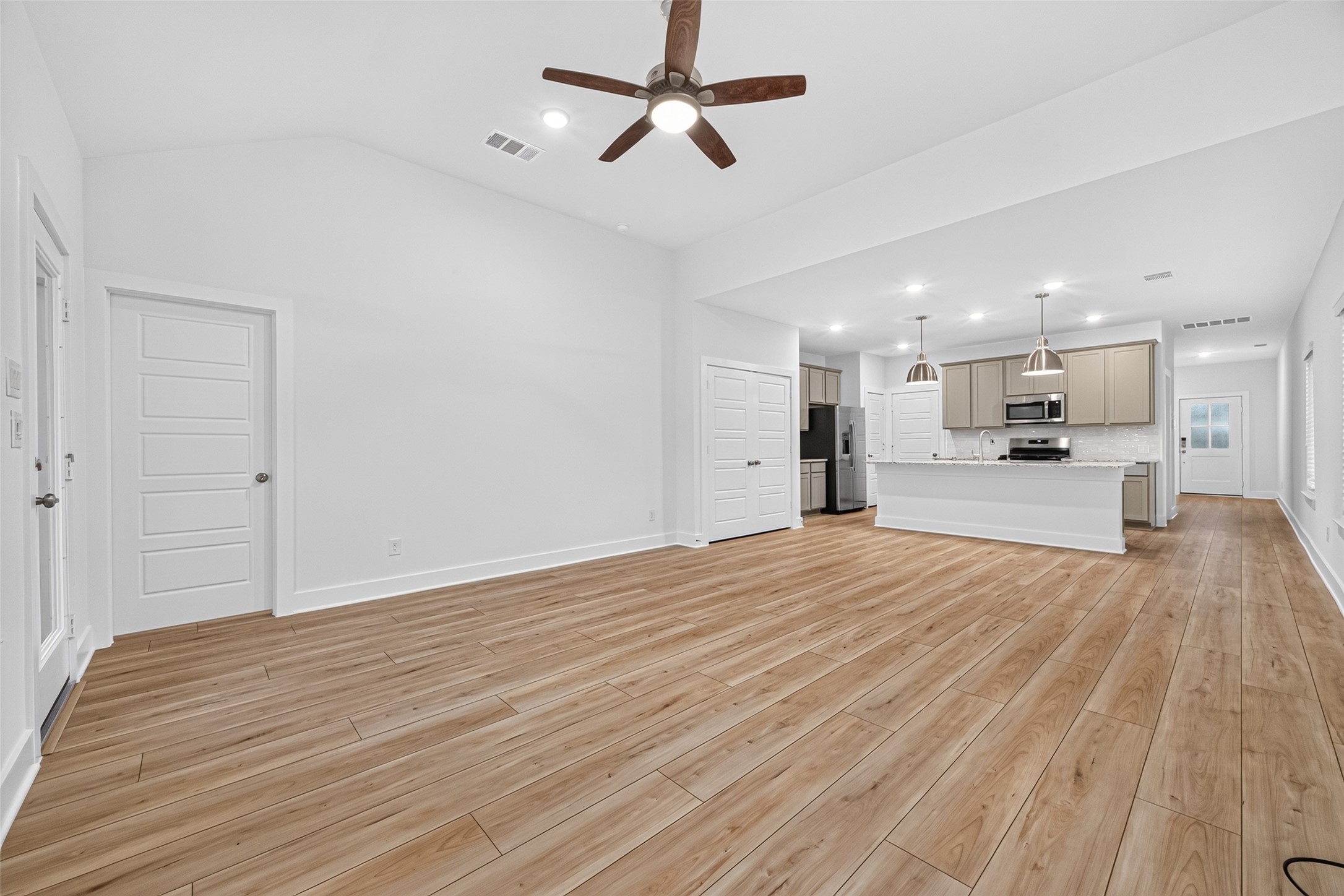 8230 Blue Shell Lane Property Photo 17