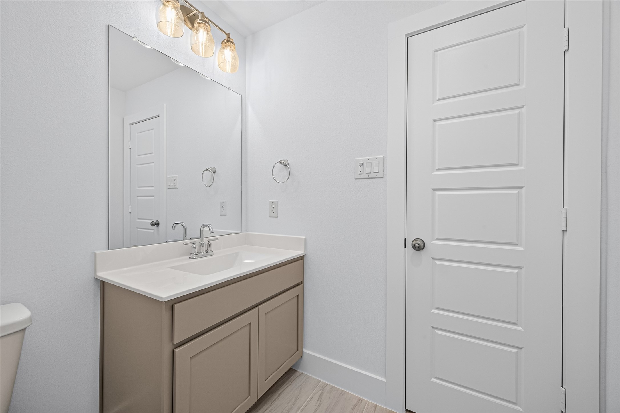 8230 Blue Shell Lane Property Photo 41
