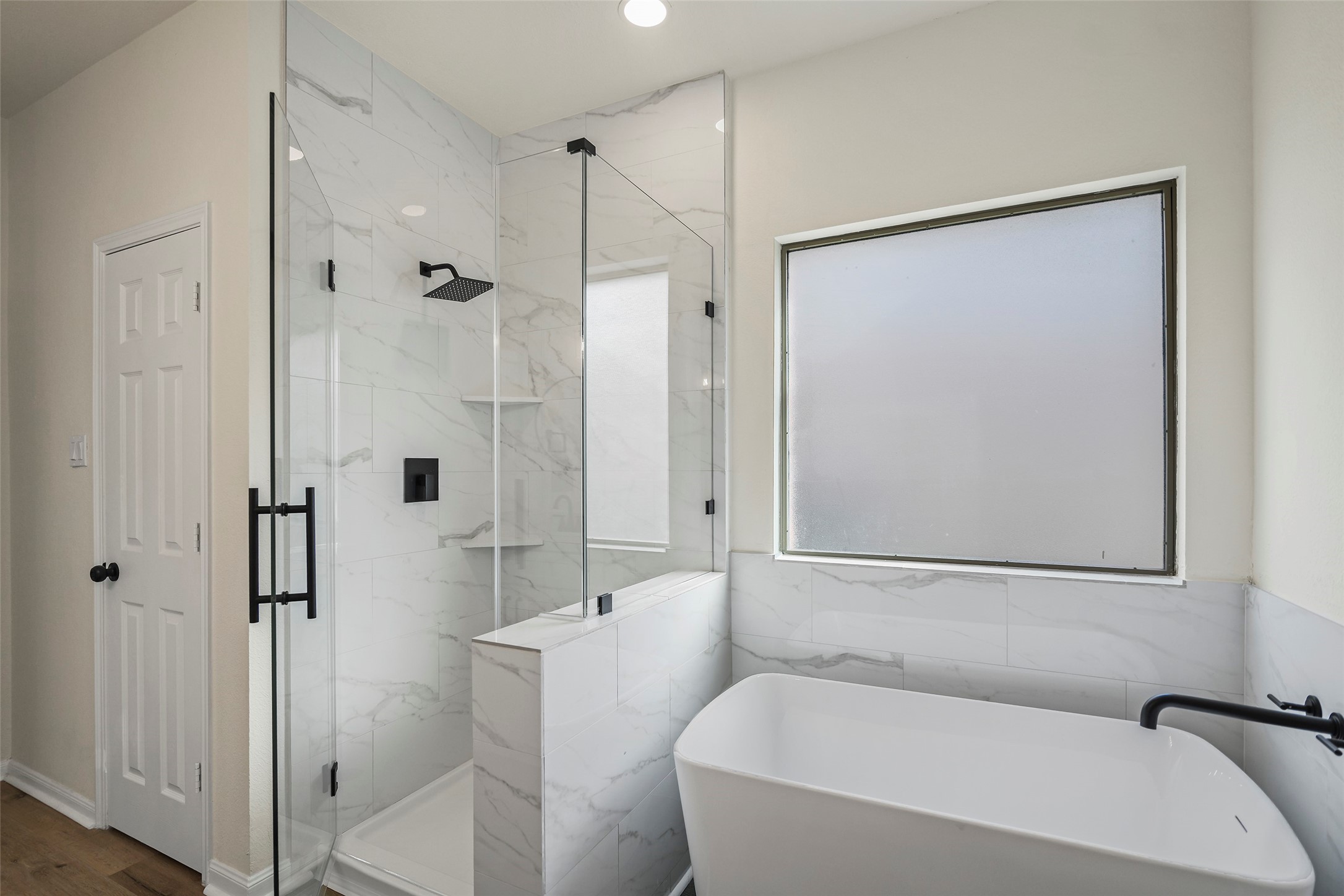 5227 Meadow Canyon Drive Property Photo 11