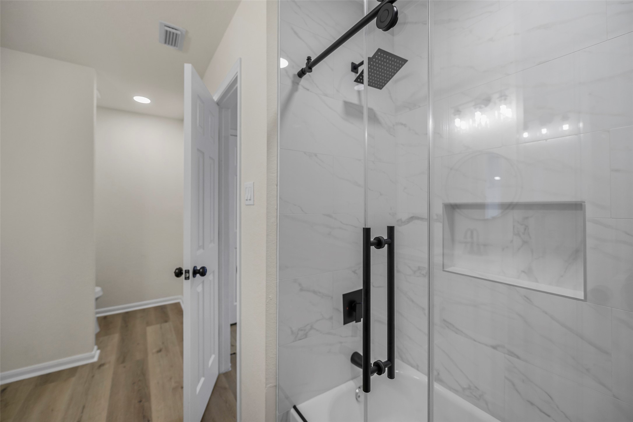 5227 Meadow Canyon Drive Property Photo 18