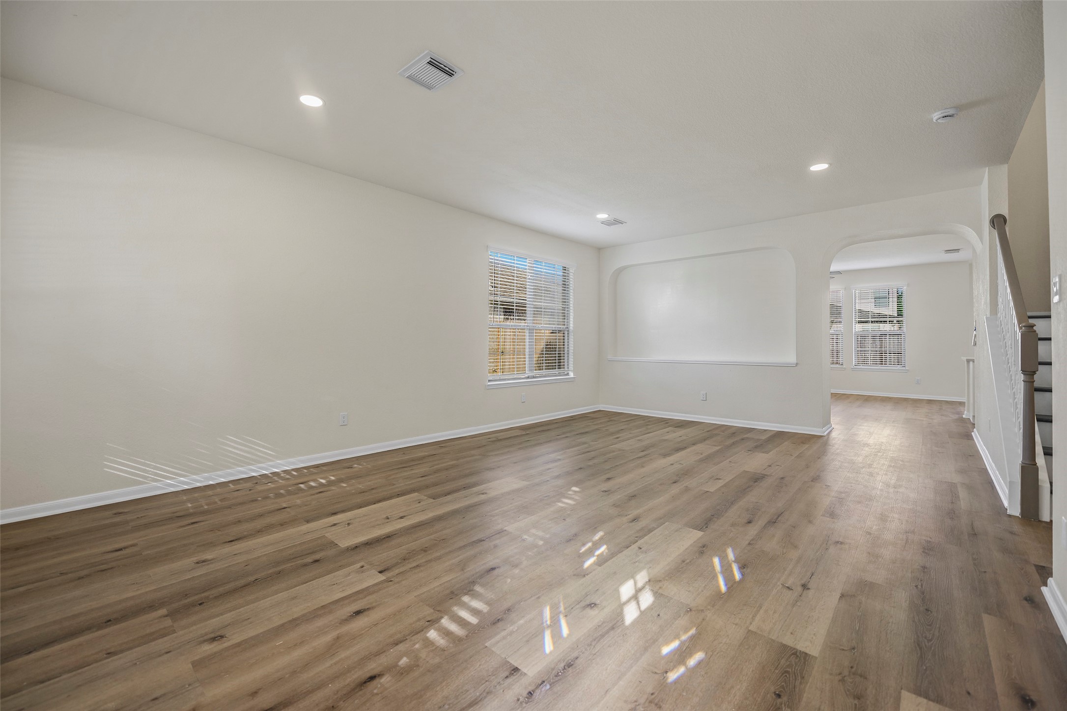 5227 Meadow Canyon Drive Property Photo 24