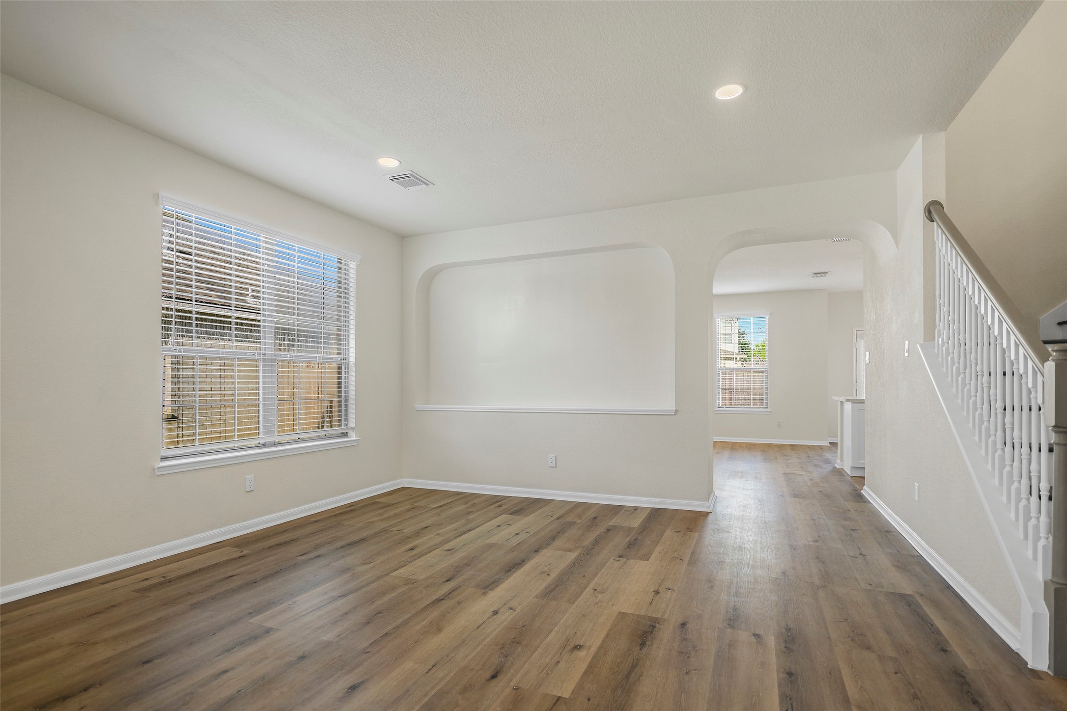 5227 Meadow Canyon Drive Property Photo 26