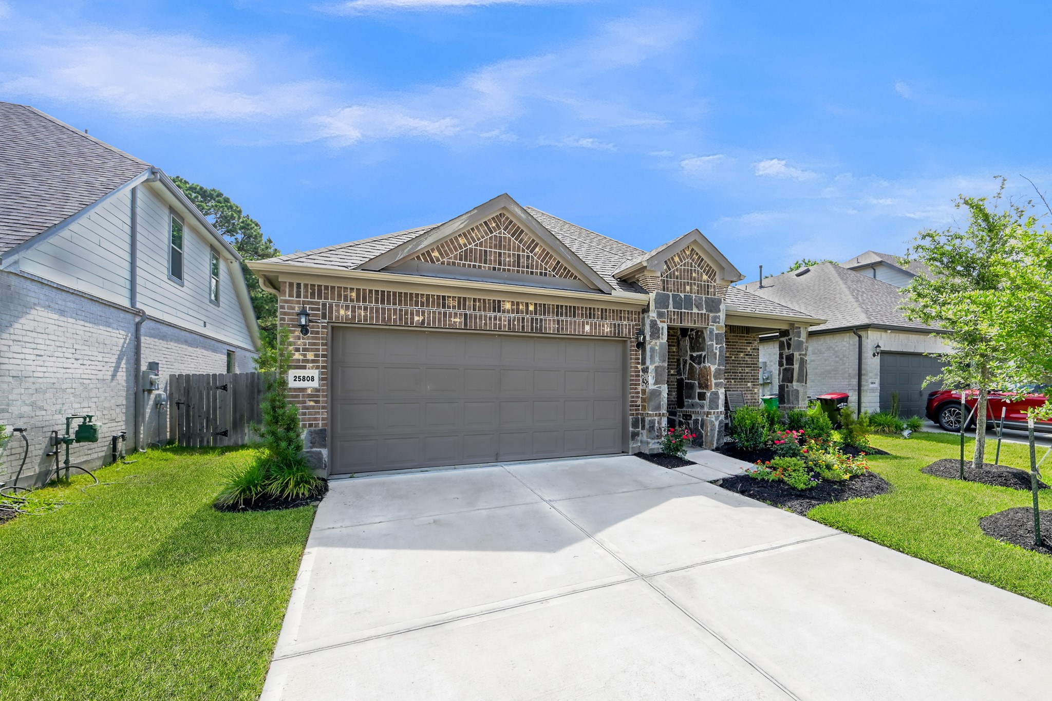 25808 Rugosa Drive Property Photo 3