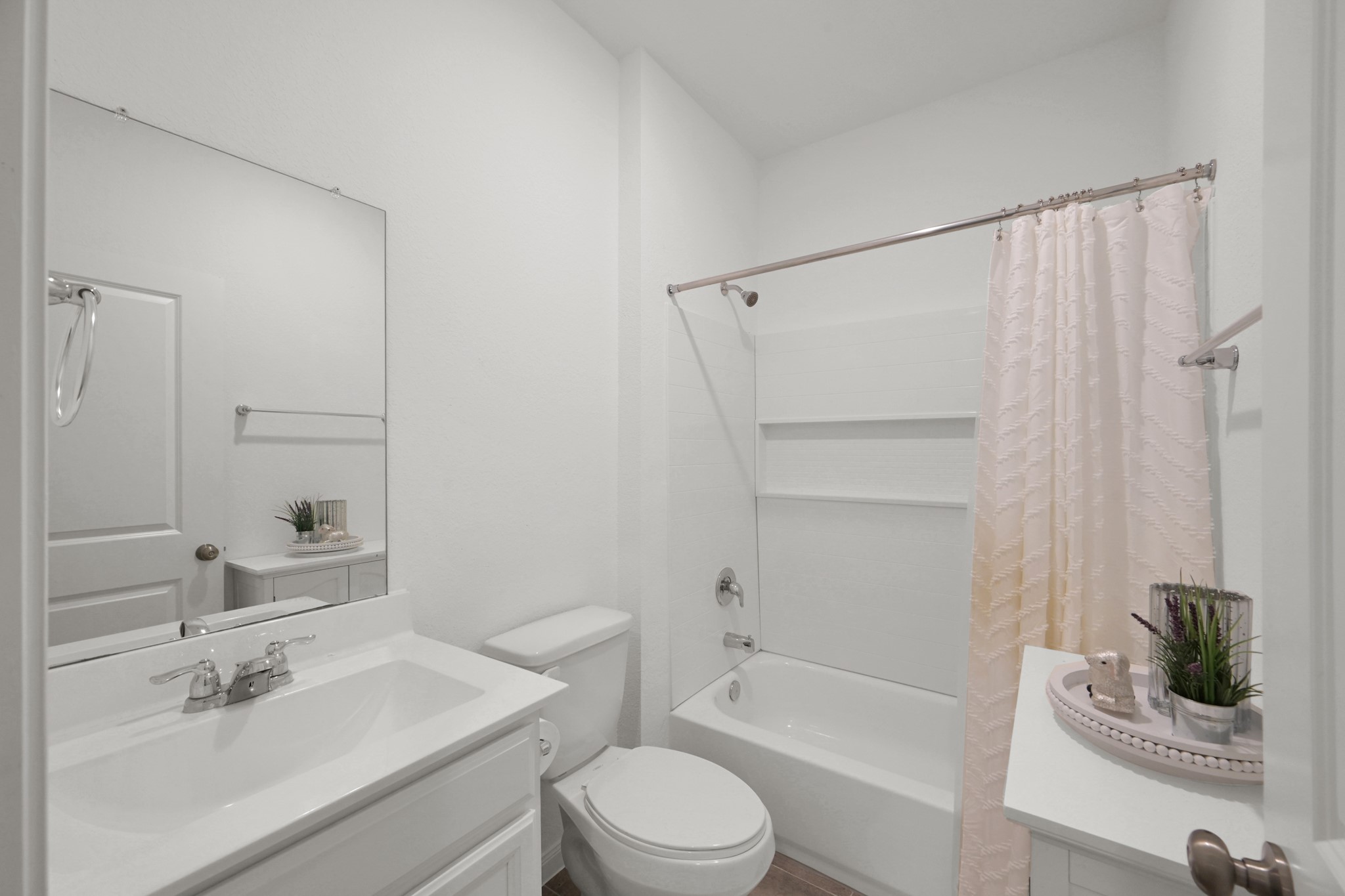 25808 Rugosa Drive Property Photo 8