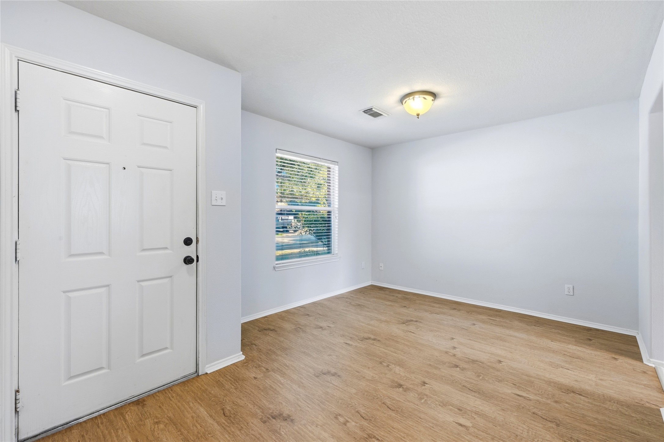 606 Kiley Drive Property Photo 2