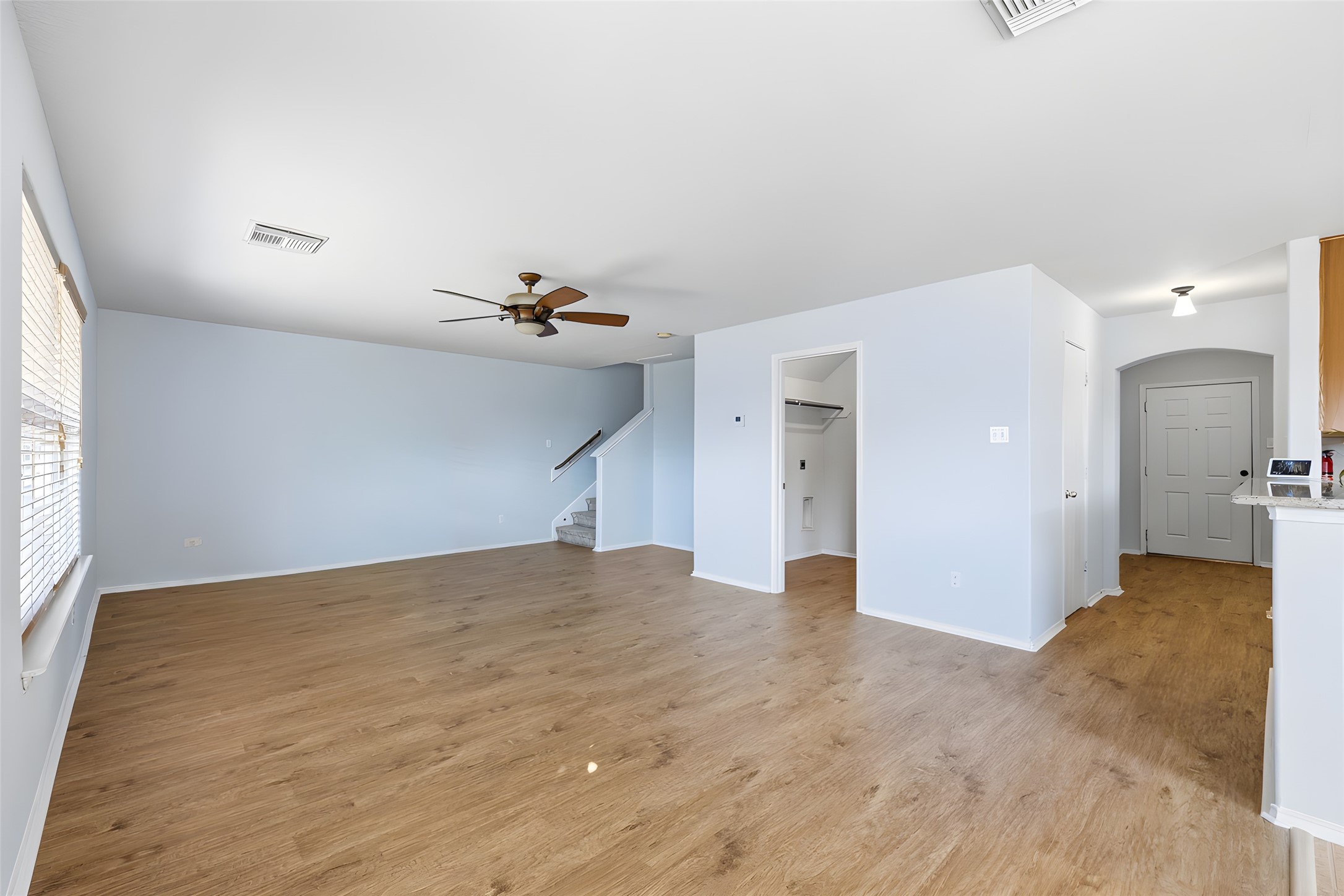 606 Kiley Drive Property Photo 16