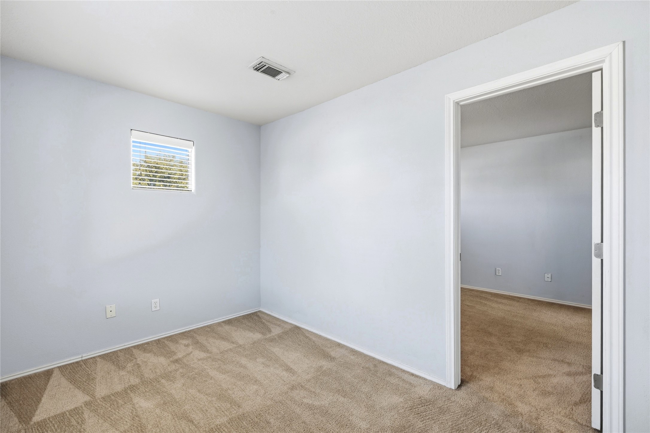 606 Kiley Drive Property Photo 23