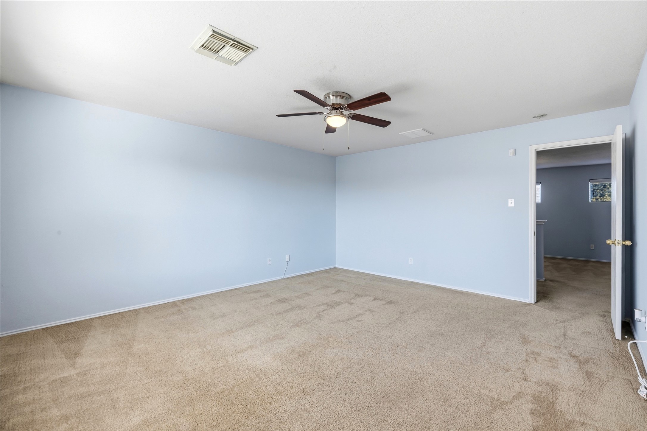 606 Kiley Drive Property Photo 26