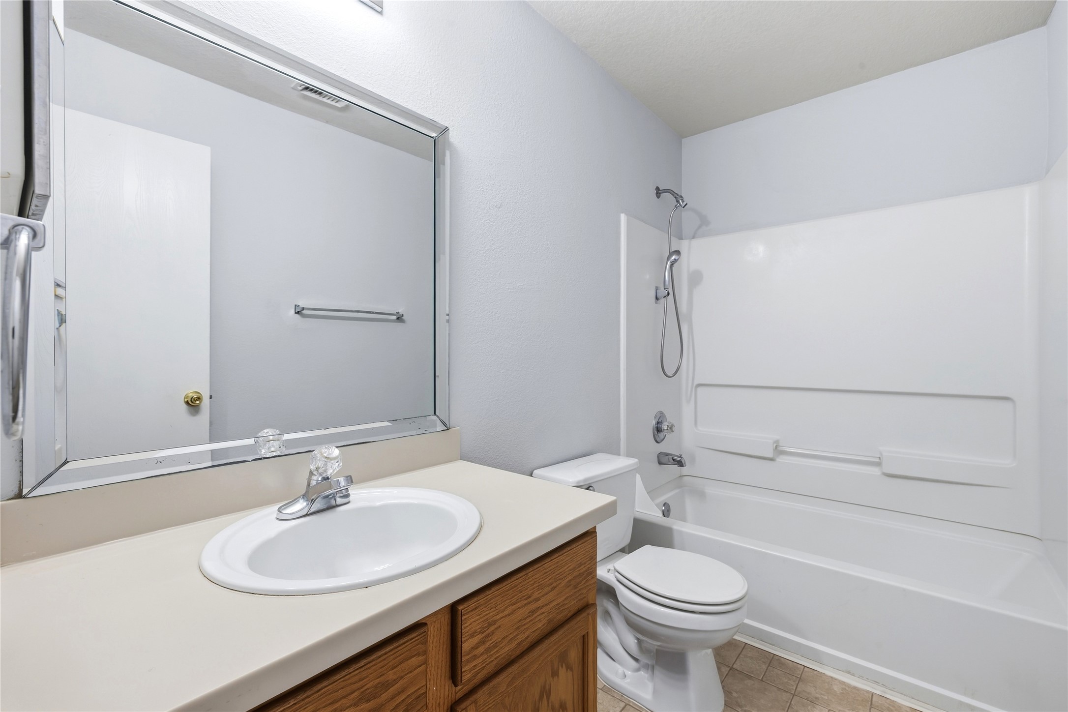 606 Kiley Drive Property Photo 37